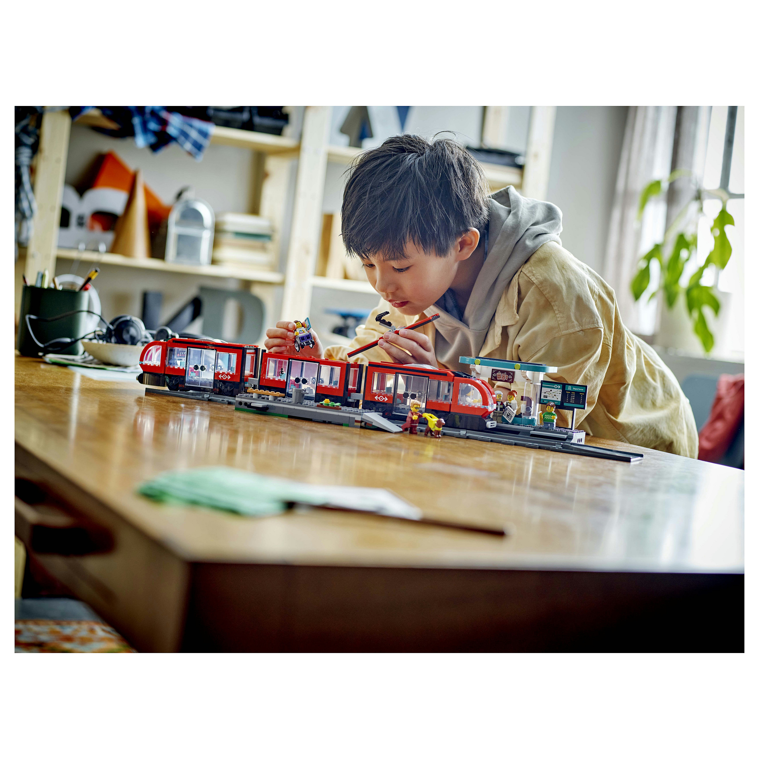 LEGO 60423 City: Tram with Stop - 7
