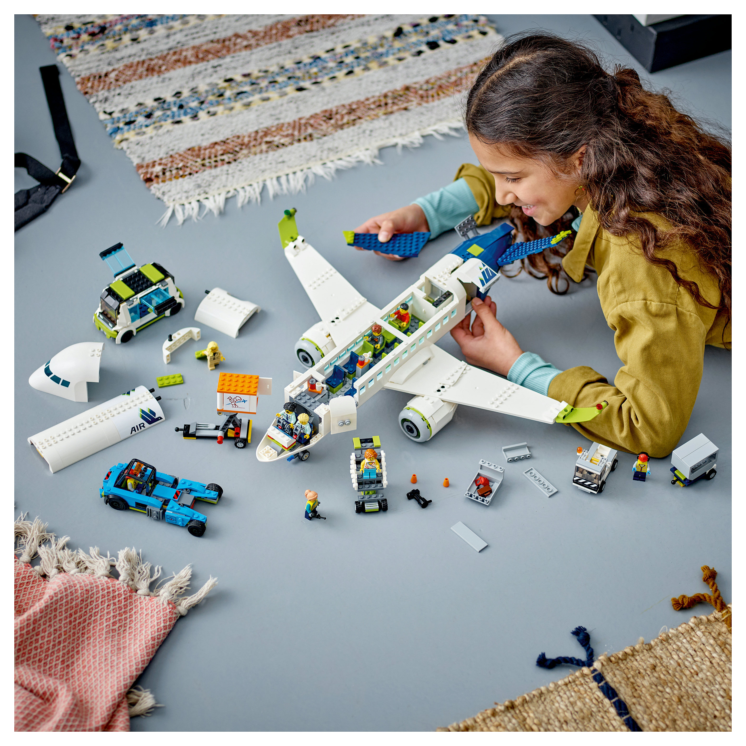 LEGO City Passenger Airplane 60367 - 3