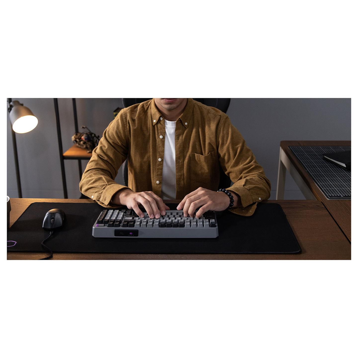 Tastierë Gaming Cooler Master MK770 / Wired / 98 Keys / Kailh Box V2 / USB + 2.4 GHz Wireless + Bluetooth 5.1 / AZERTY FR / RGB - Hiri - 6