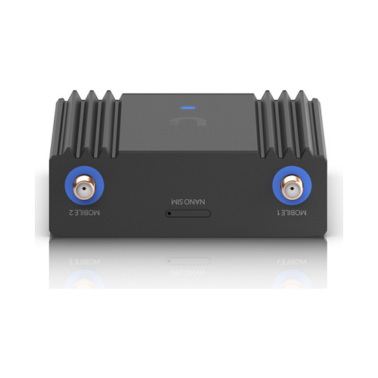 Ubiquiti UniFi Mobile Router Ultra UMR-Ultra – 4G LTE Cat 4, WiFi 4, 2x Fast Ethernet, VPN, Firewall, USB-C Power - 8