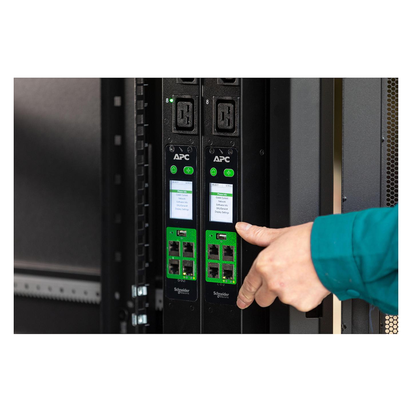 PDU APC EasyPDU EPDU2216M, Metered, 3-Fazor, 11 kW, 400 V, 21 Priza IEC C13, 3 Priza IEC C19, 0U – Zezë - 2