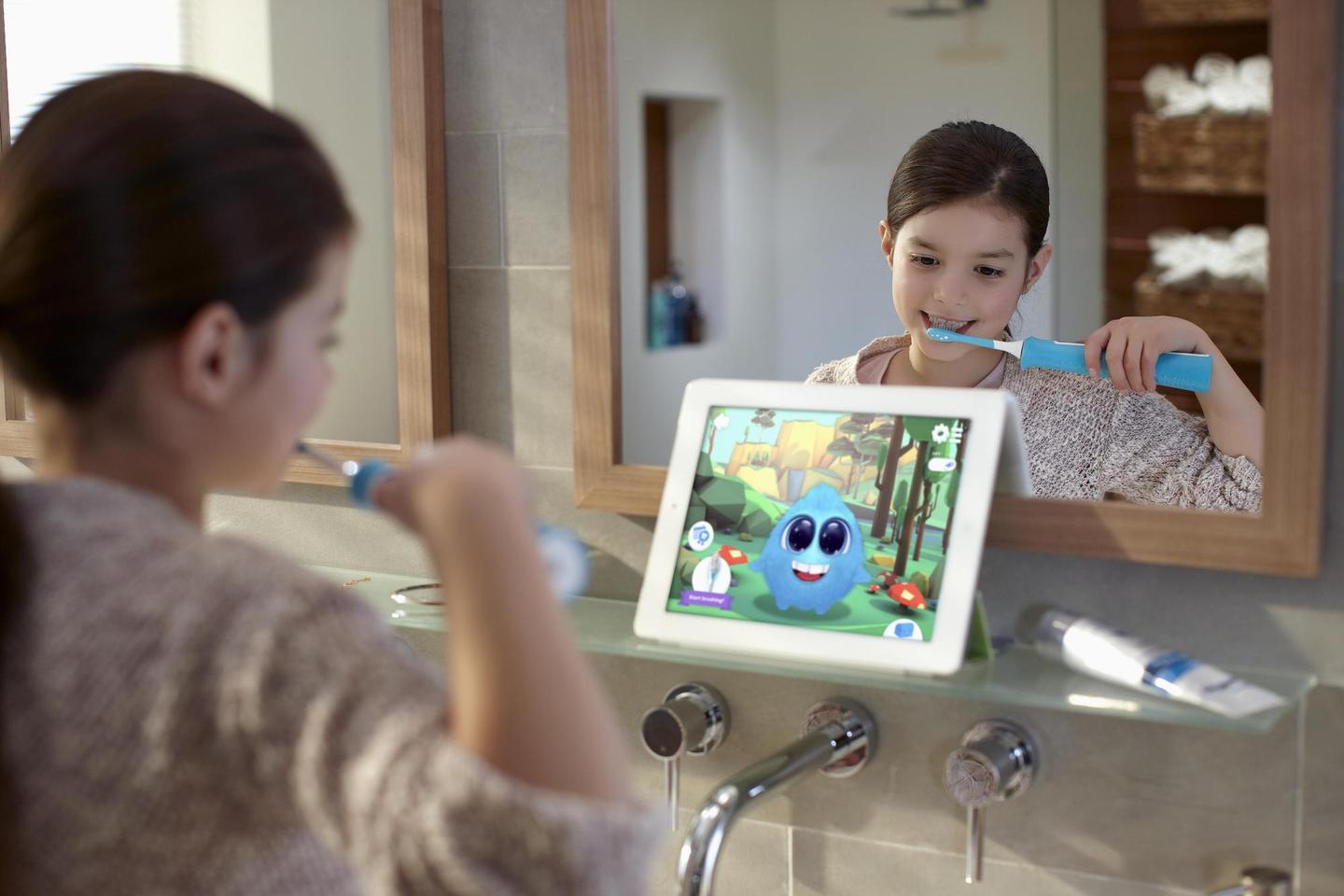 Furçë dhëmbësh elektrike për fëmijë Philips Sonicare For Kids Connected / HX6322/04 - Blu - 3