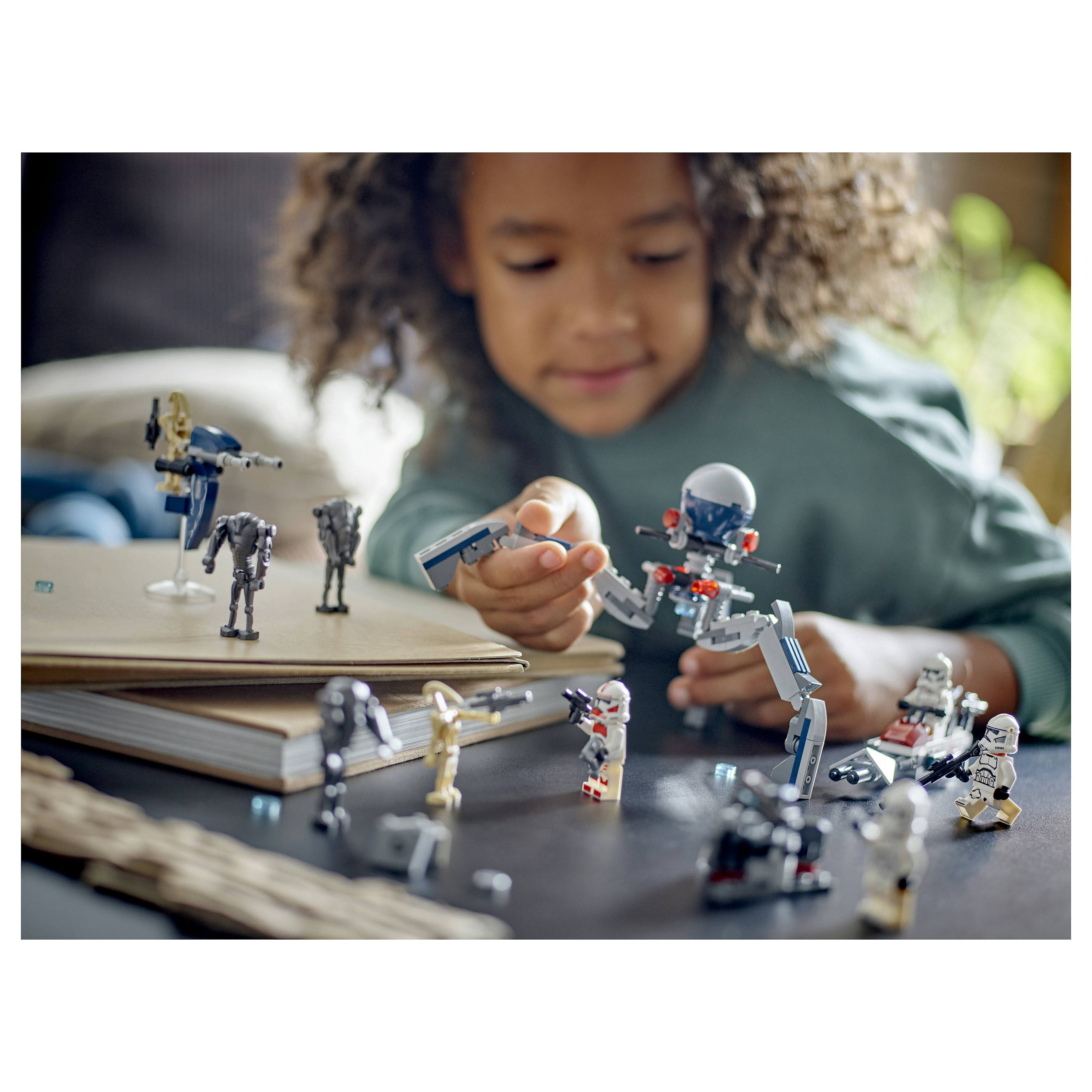 LEGO Star Wars Clone Trooper & Battle Droid Battle Pack 75372 - 5