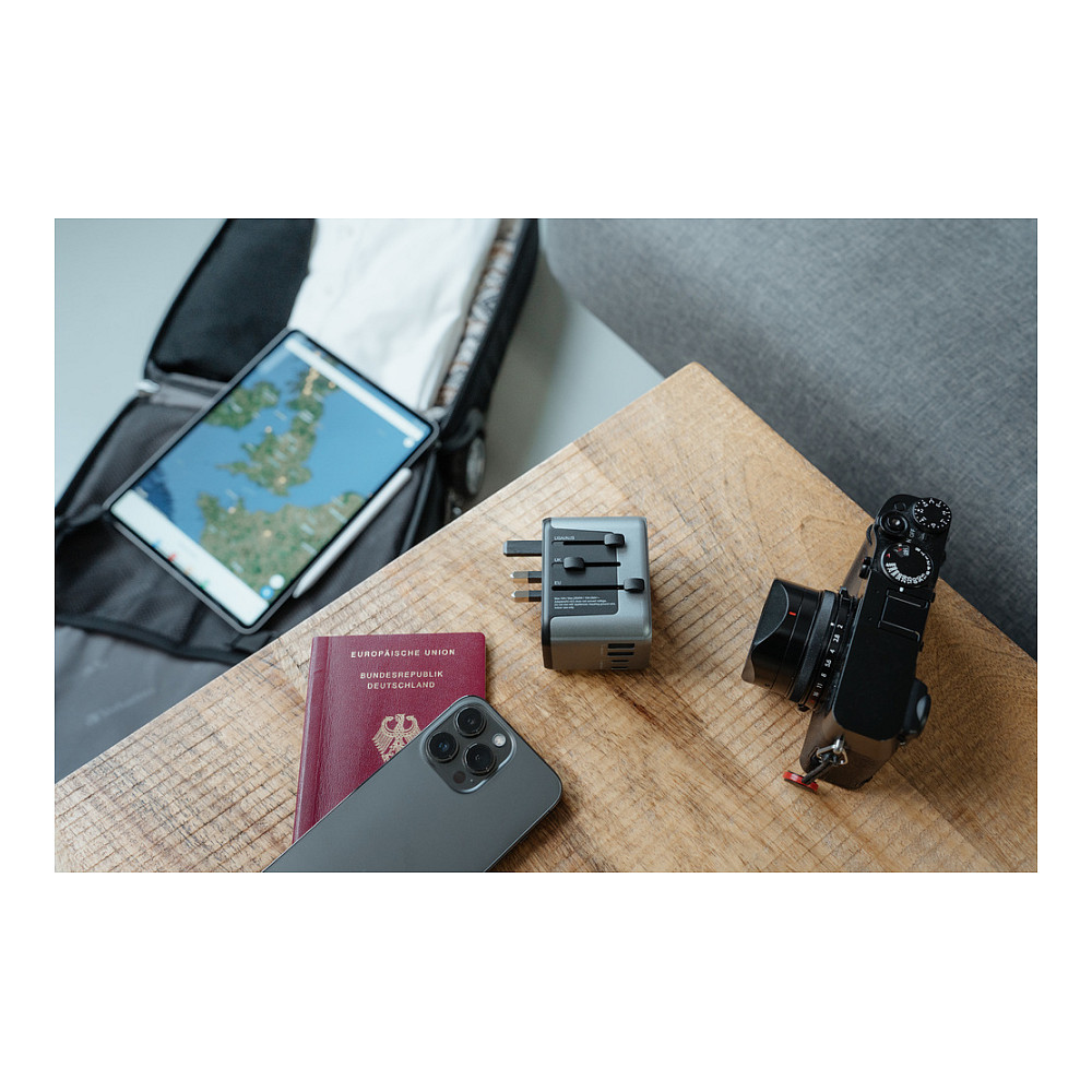 Adapter Verbatim Universal Travel Adapter UTA‑03 / USB‑A / USB‑C - 26