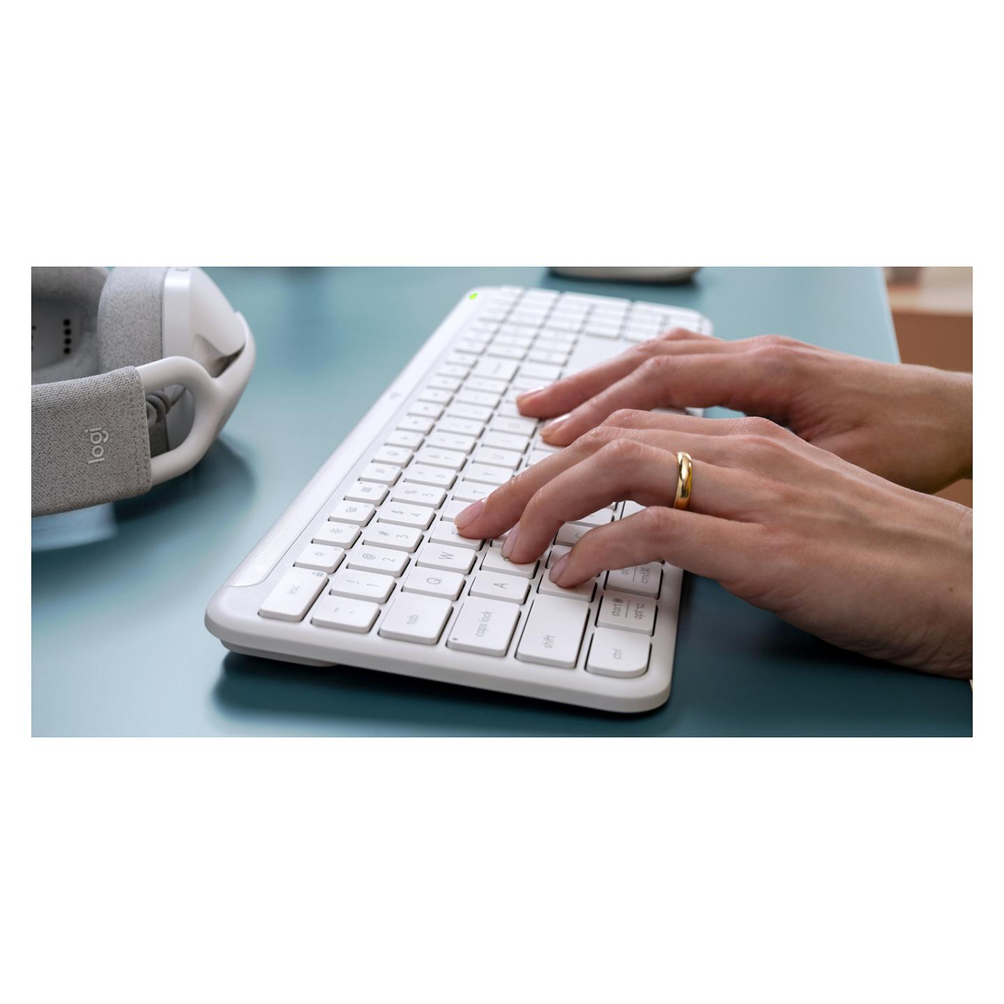 Tastierë pa Kabllo Logitech Signature Slim K950, Scissor, Full Size, Bluetooth + Logi Bolt - Grafit - 3