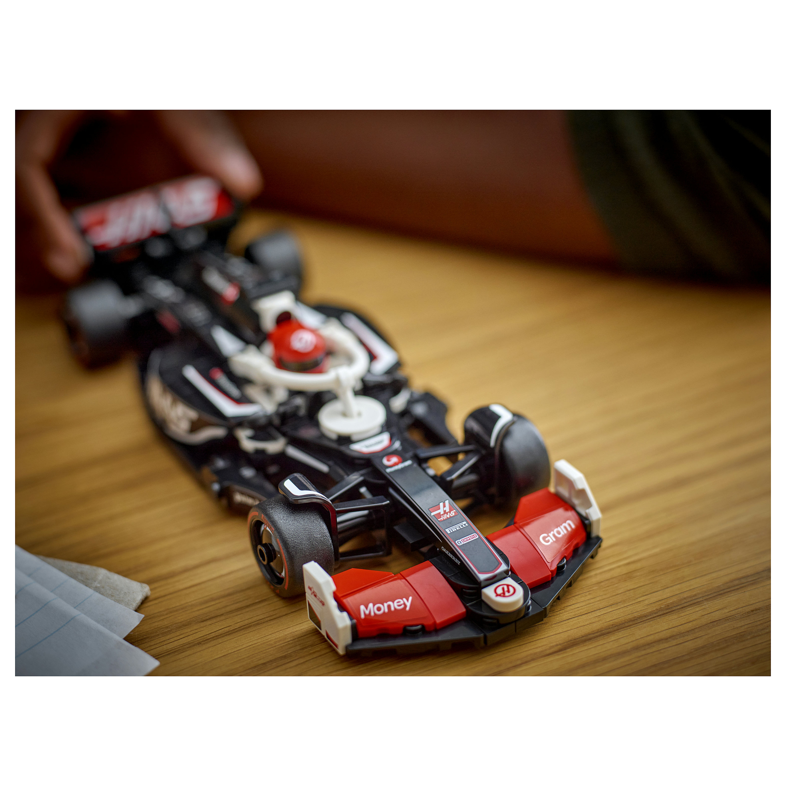 LEGO Speed Champions MoneyGram Haas F1 Team VF-24 Racing Car 77250 - 10