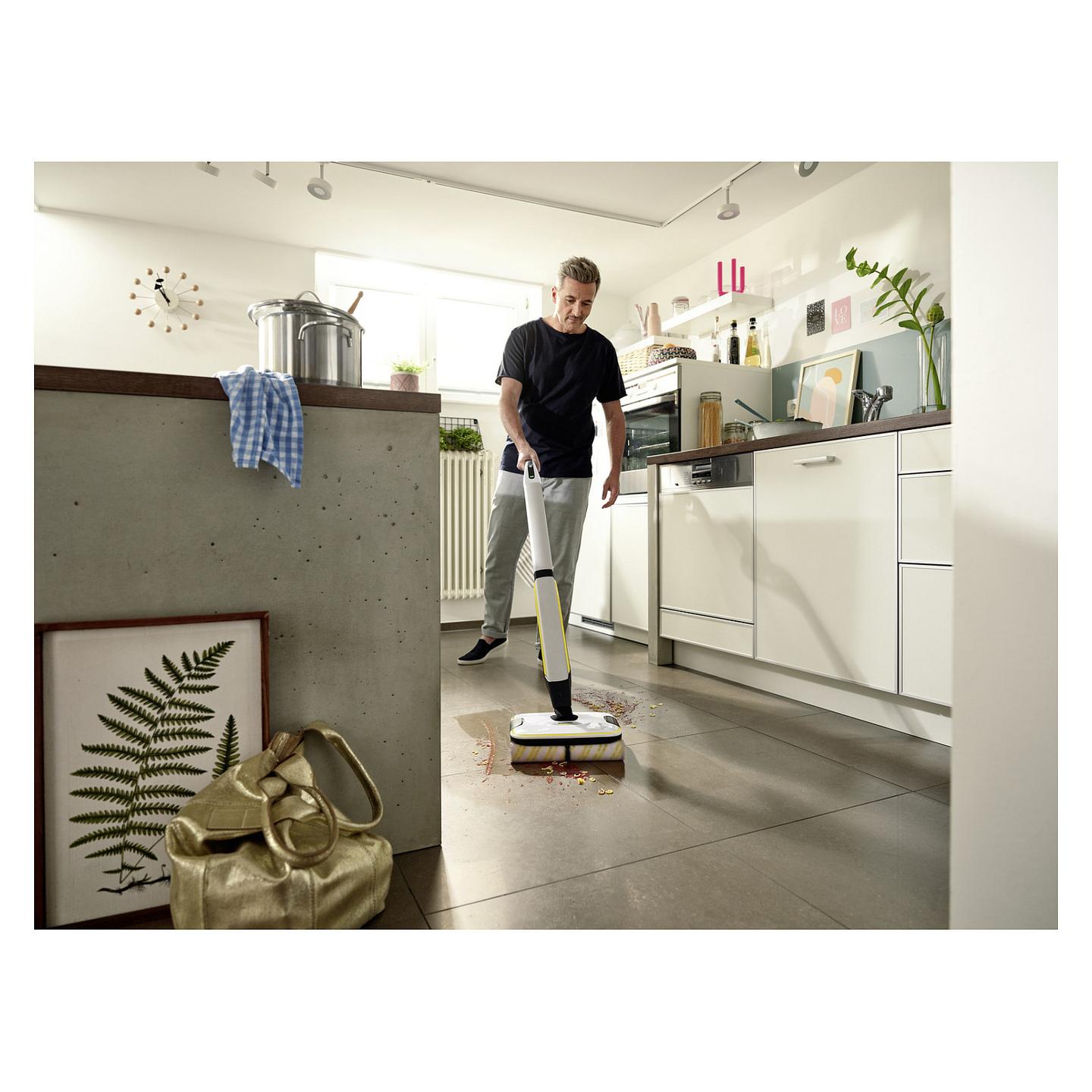 Fshesë me vakum për dysheme Kärcher FC 7 Cordless / 25V / 45 min / 30cm / 0.4L - Bardhë/Zezë - 2