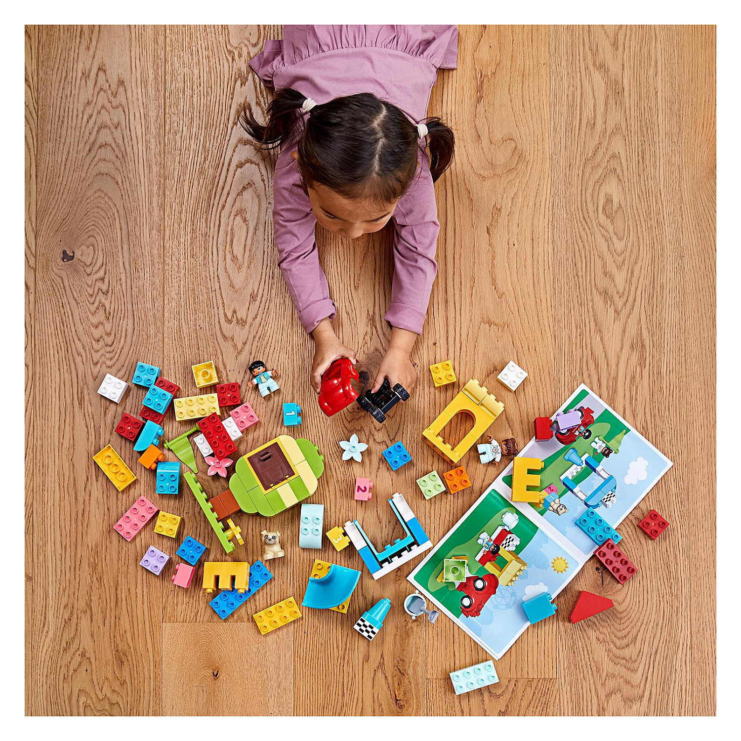 LEGO DUPLO Classic Deluxe Brick Box Set - 4
