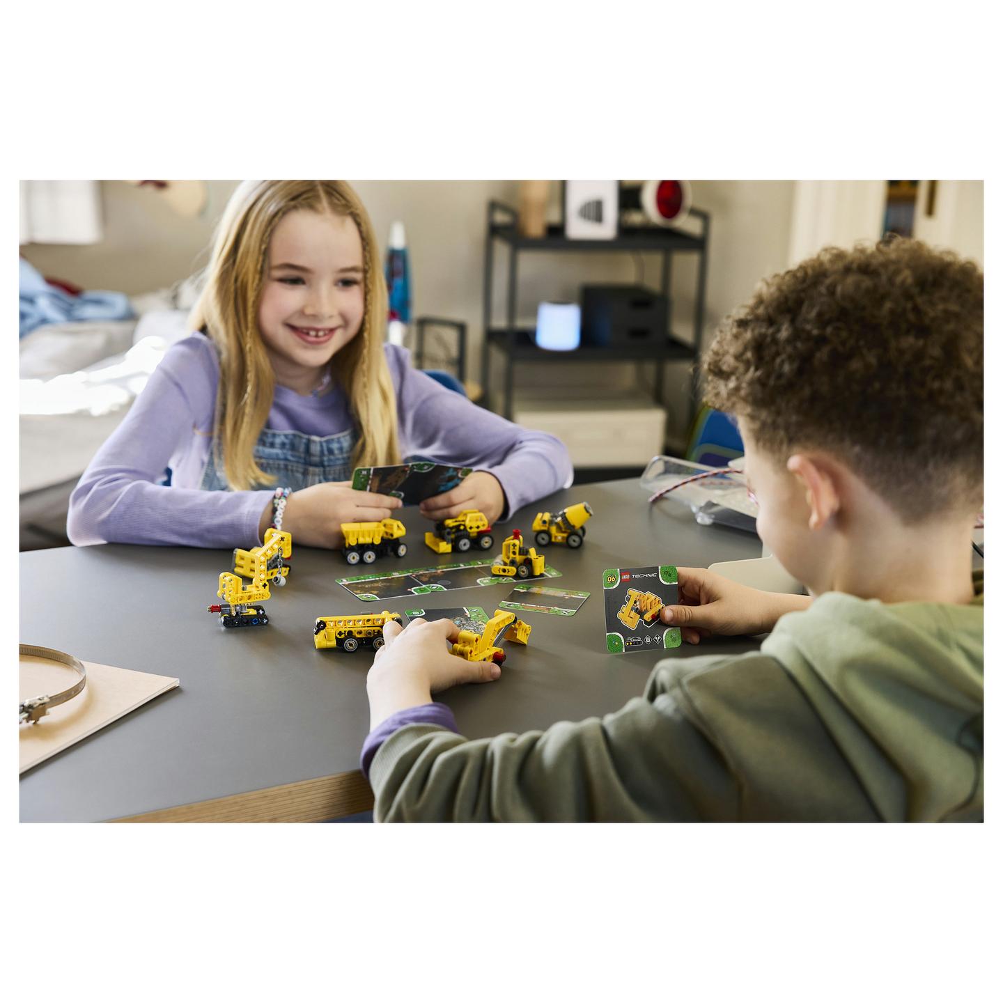 LEGO Technic 42233 - 4