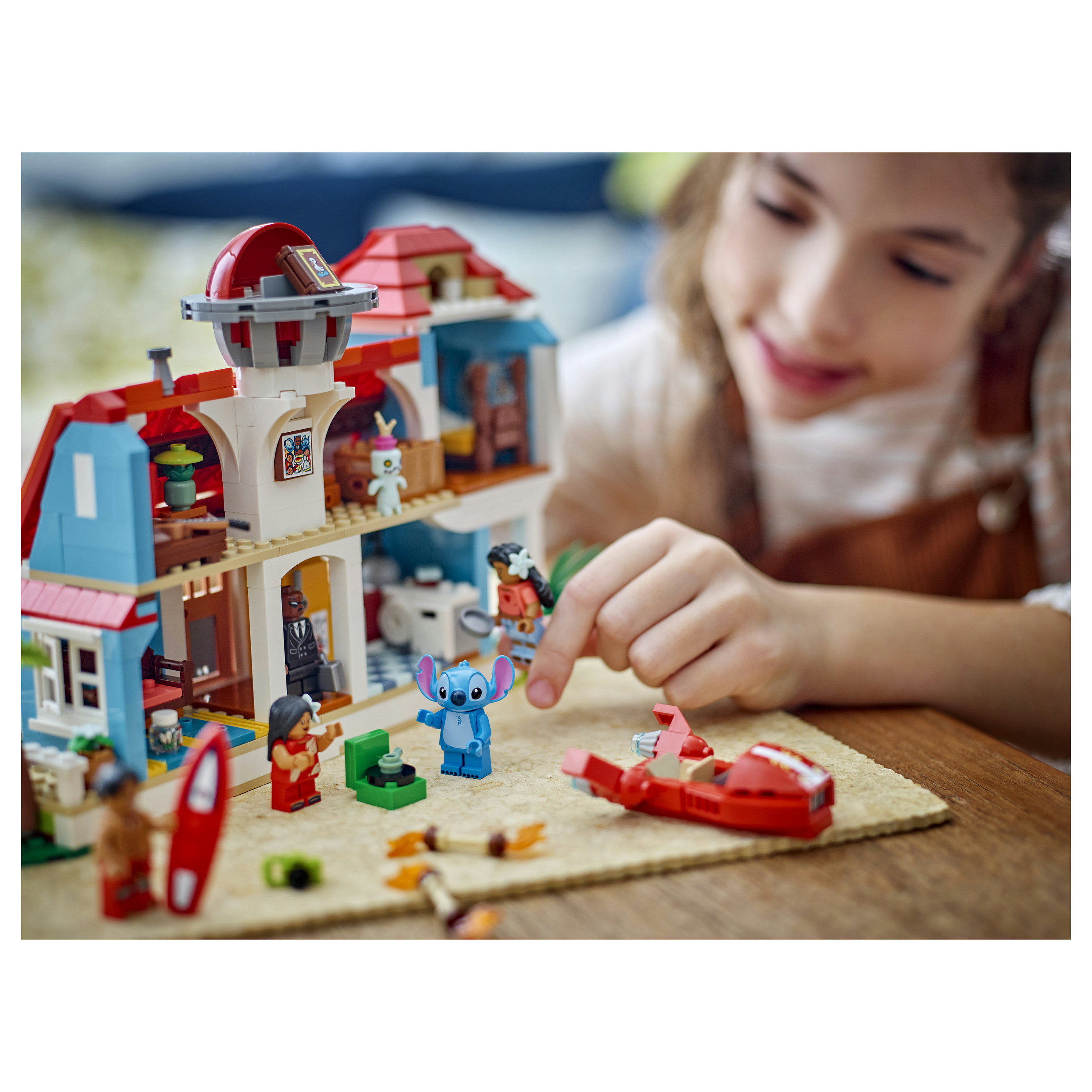LEGO Disney Classic The Beach House from "Lilo & Stitch" 43268 - 6