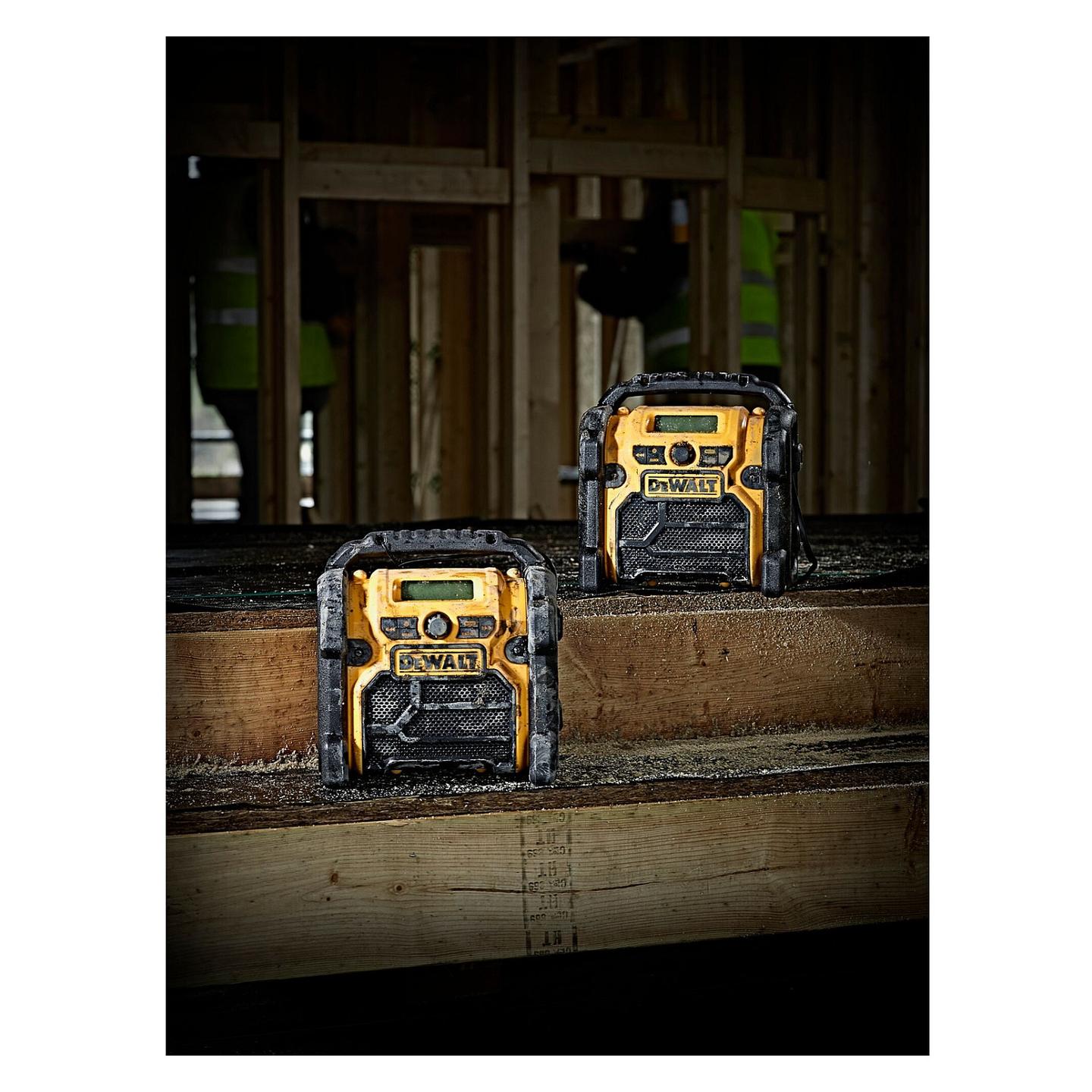 Radio DeWALT DCR020-QW, 10.8-18V, DAB+/FM, AUX, USB - Verdhë/Zezë - 7