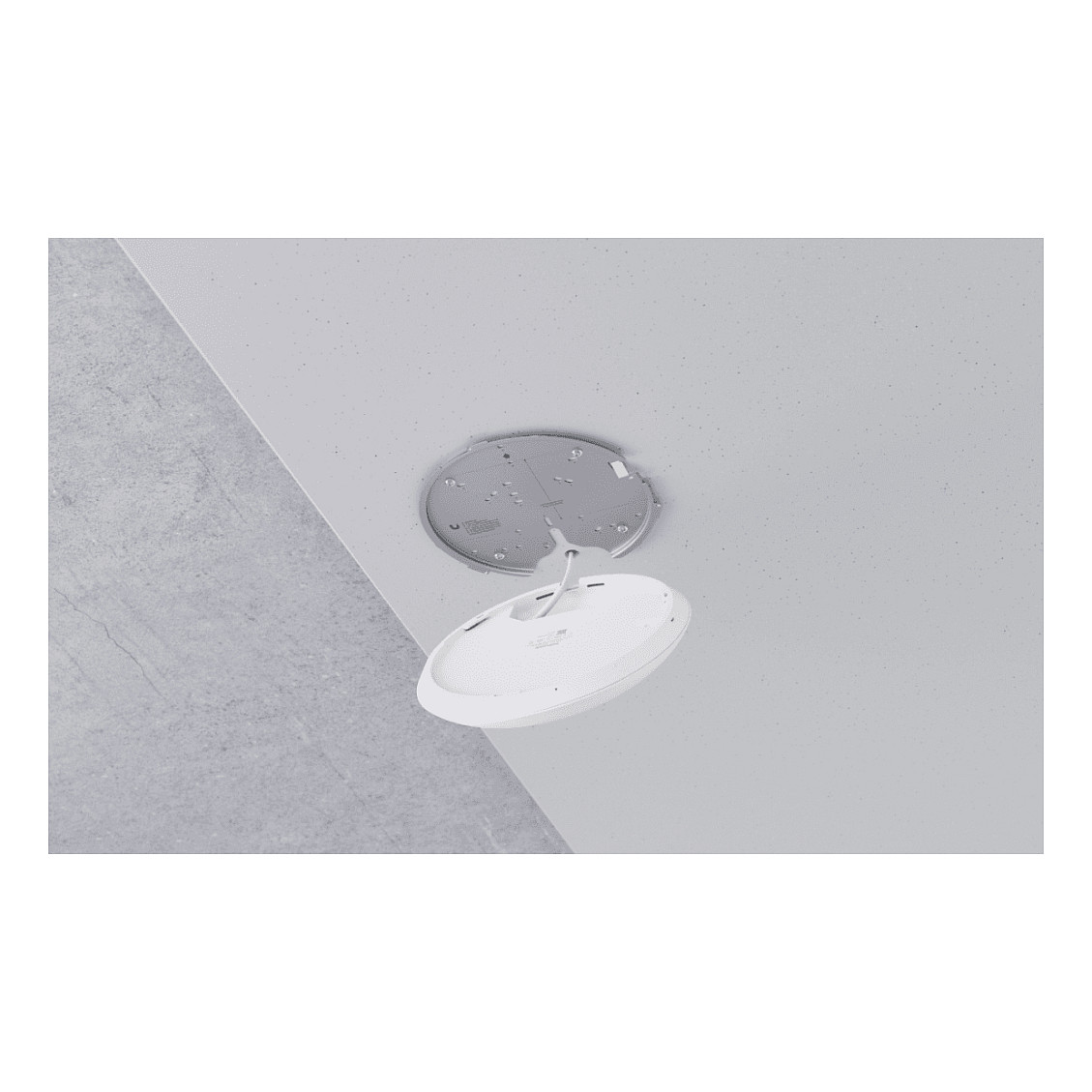 Ubiquiti UniFi U7 Pro WiFi 7 Tri-Band Access Point / BE9300 / 2.5GbE PoE+ / 300+ Clients – White - 8
