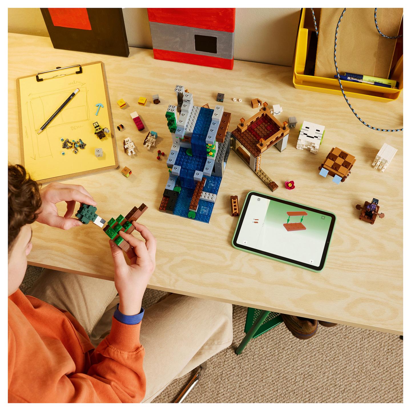 LEGO Minecraft 21597 building toy - 6