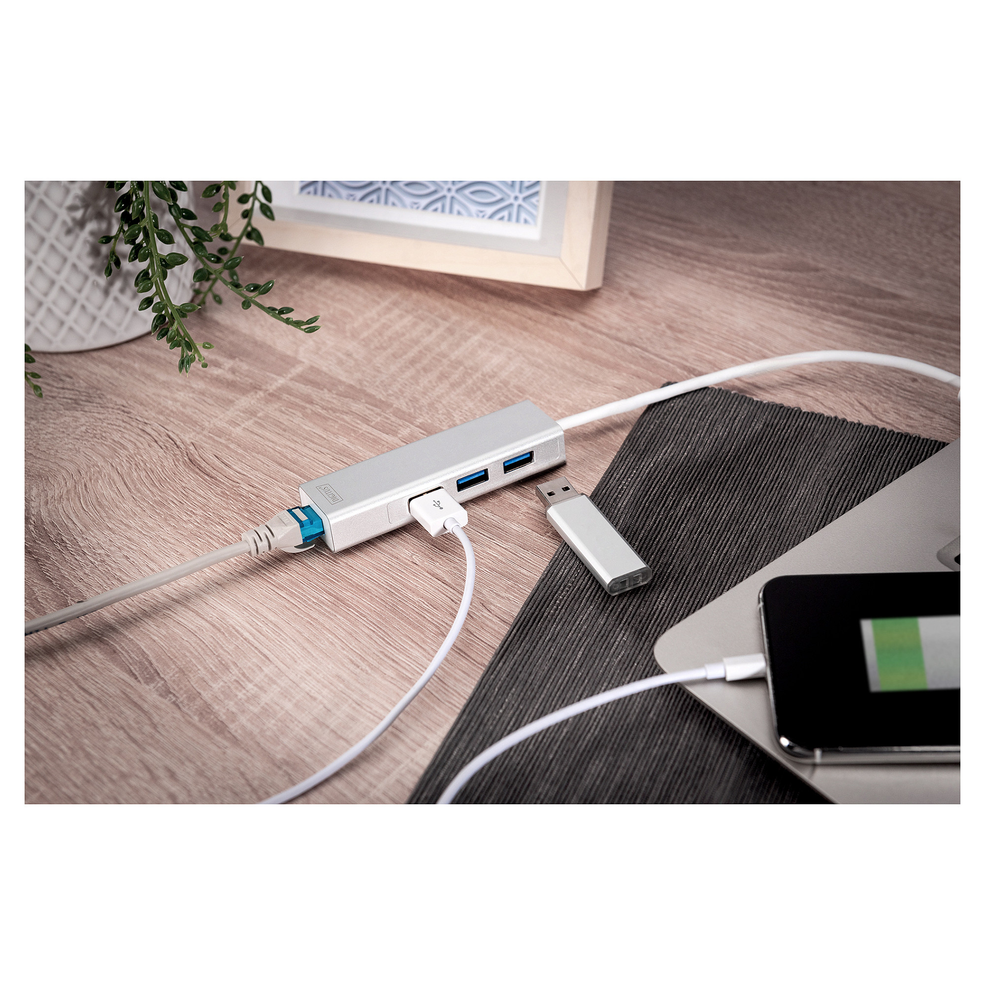 Hub USB Digitus DA-70250-1, 4 porte USB 3.0, 1 Gigabit LAN - 3