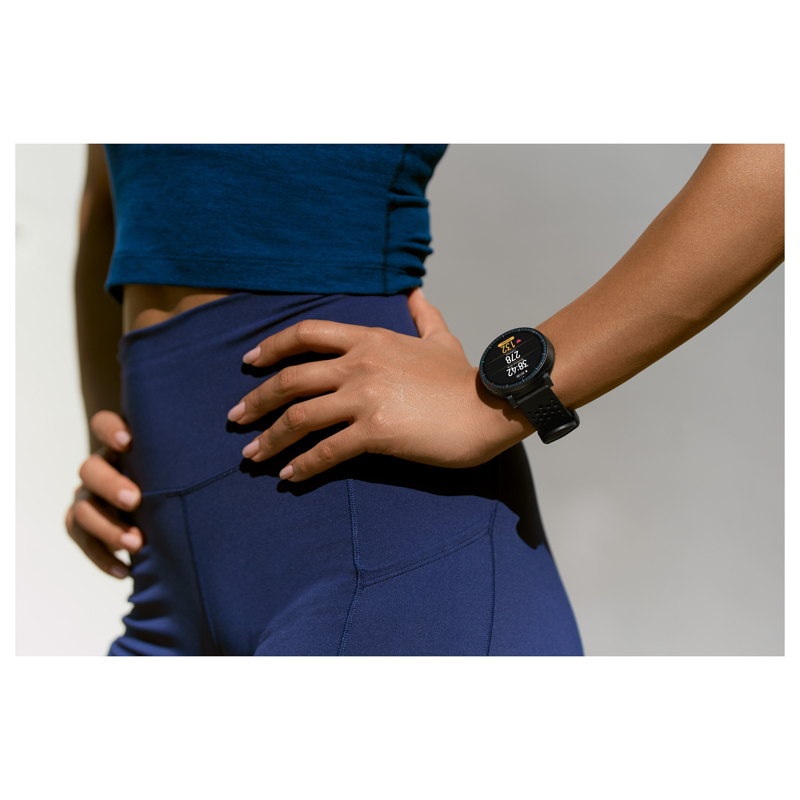 Orë e Mençur Amazfit Active Max / AMOLED 1.5" / GPS / NFC / Bluetooth / 4GB - E Zezë - 47