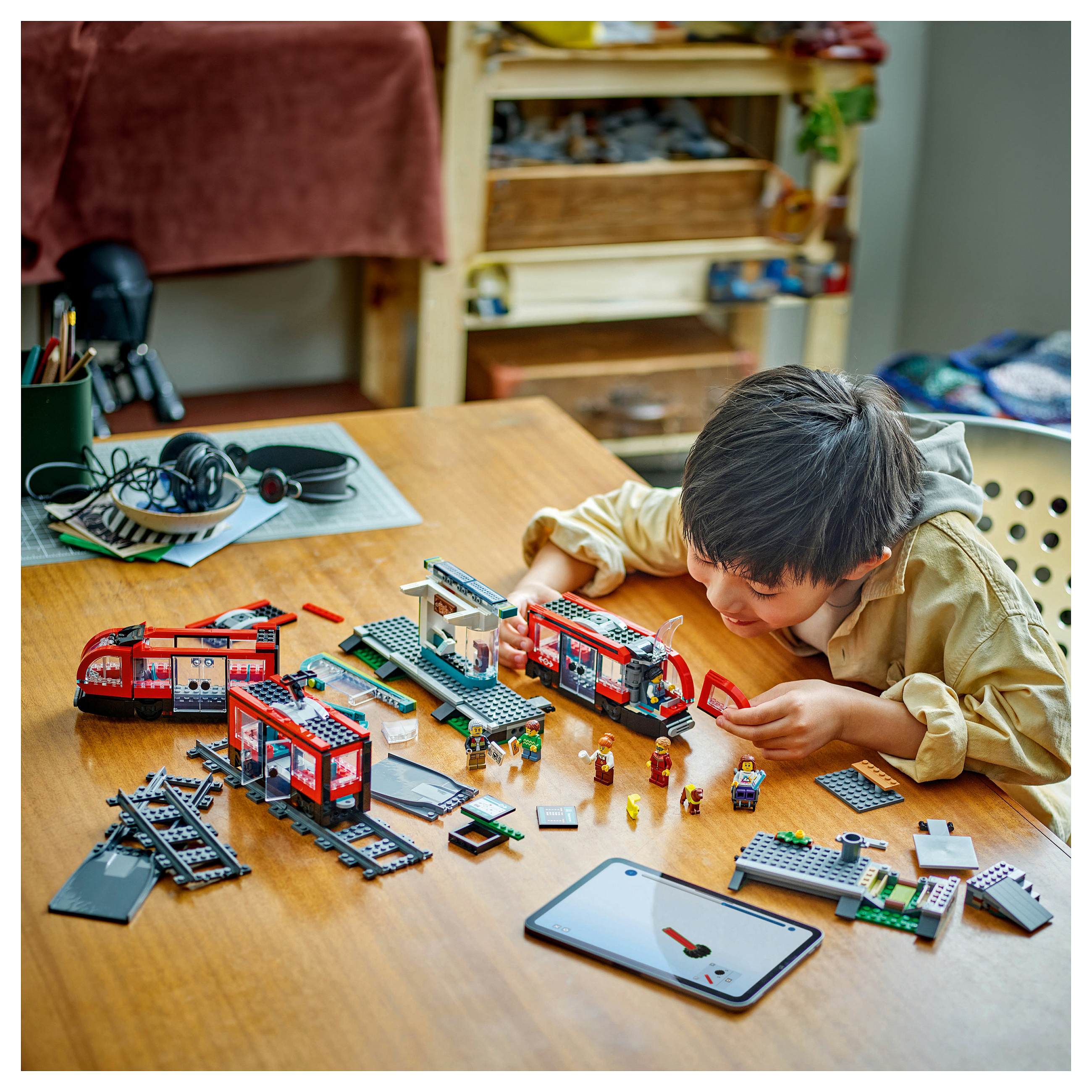 LEGO 60423 City: Tram with Stop - 8