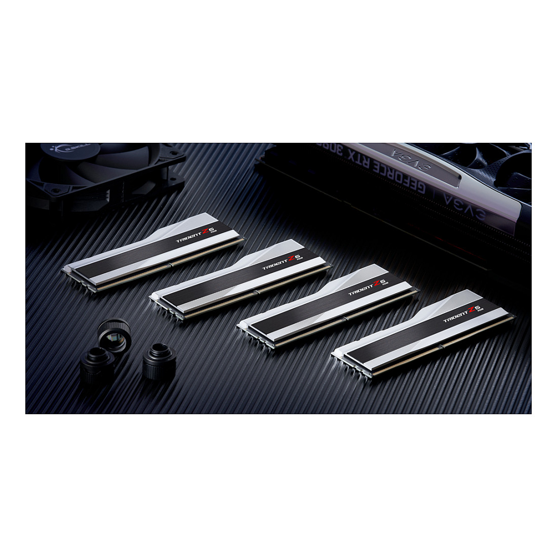 RAM Memorie DDR5 G.Skill Trident Z5 RGB / 32GB(2x16GB) / UDIMM / 6400MHz / CL32 / 288-pin - 8