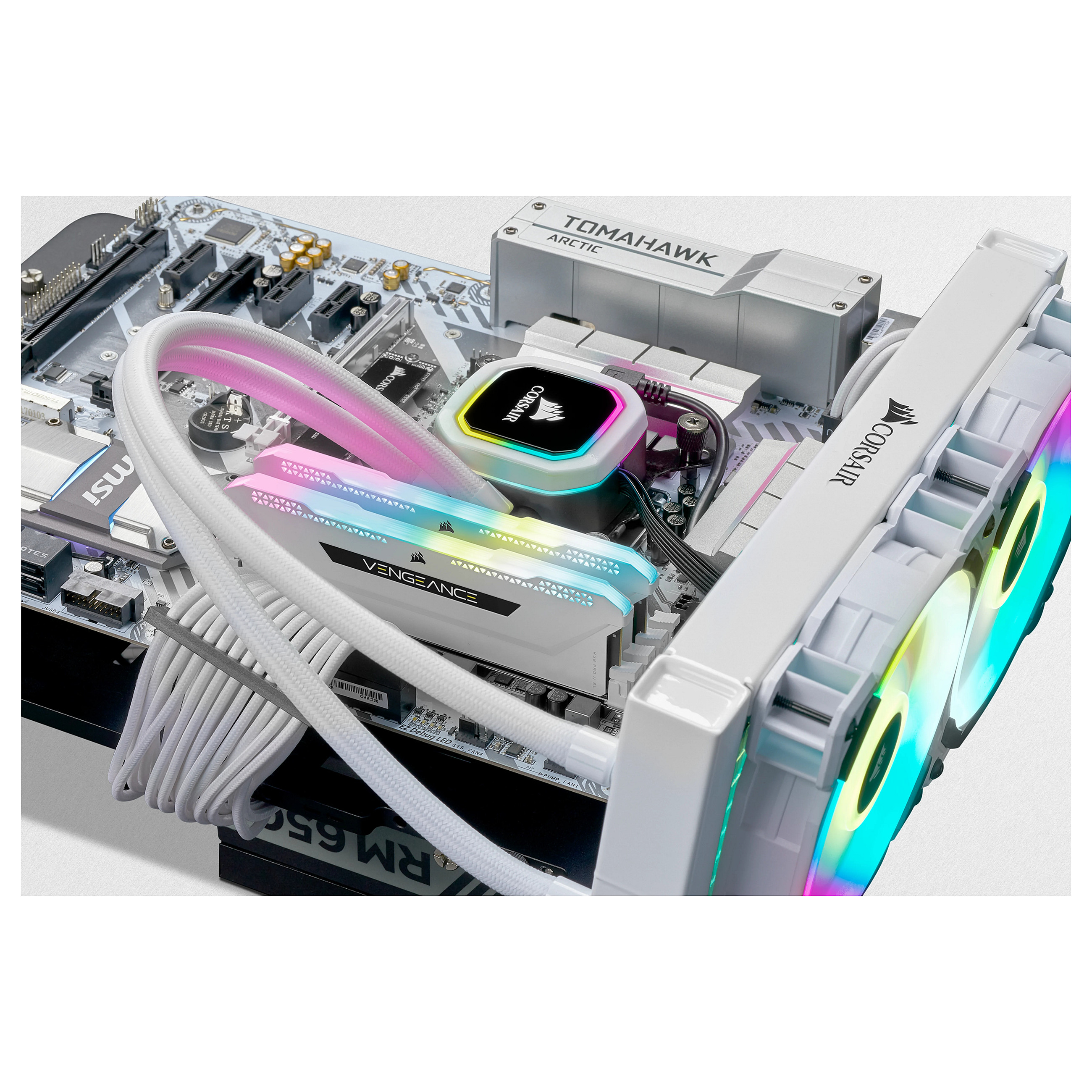 RAM Memorie DDR4 / 32GB / 3200MHz / CL16 / Corsair Vengeance RGB Pro SL White / DIMM - 2