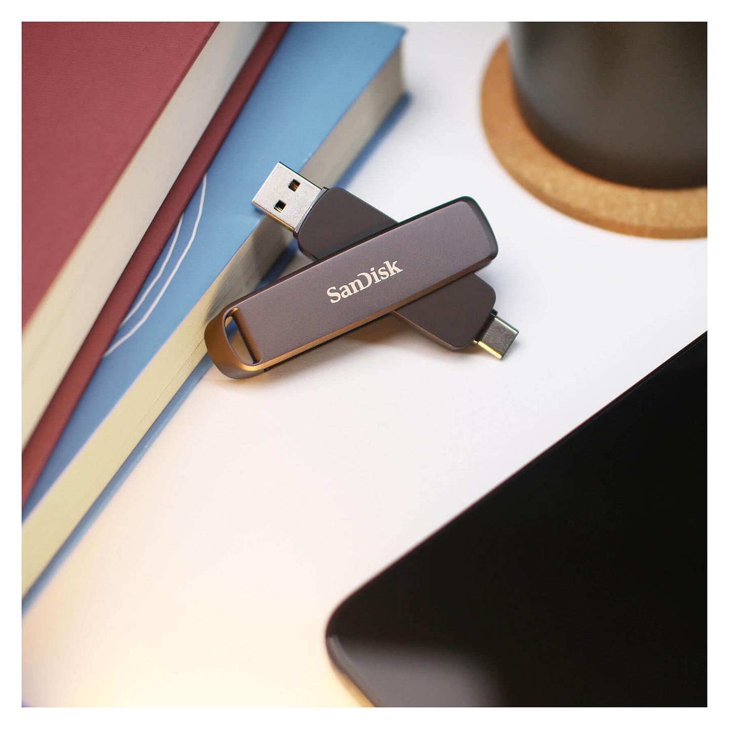 USB Flash Drive SanDisk Extreme PRO Dual Drive, 256 GB, USB 3.2 Gen 2, USB-C, USB-A - Zezë - 5