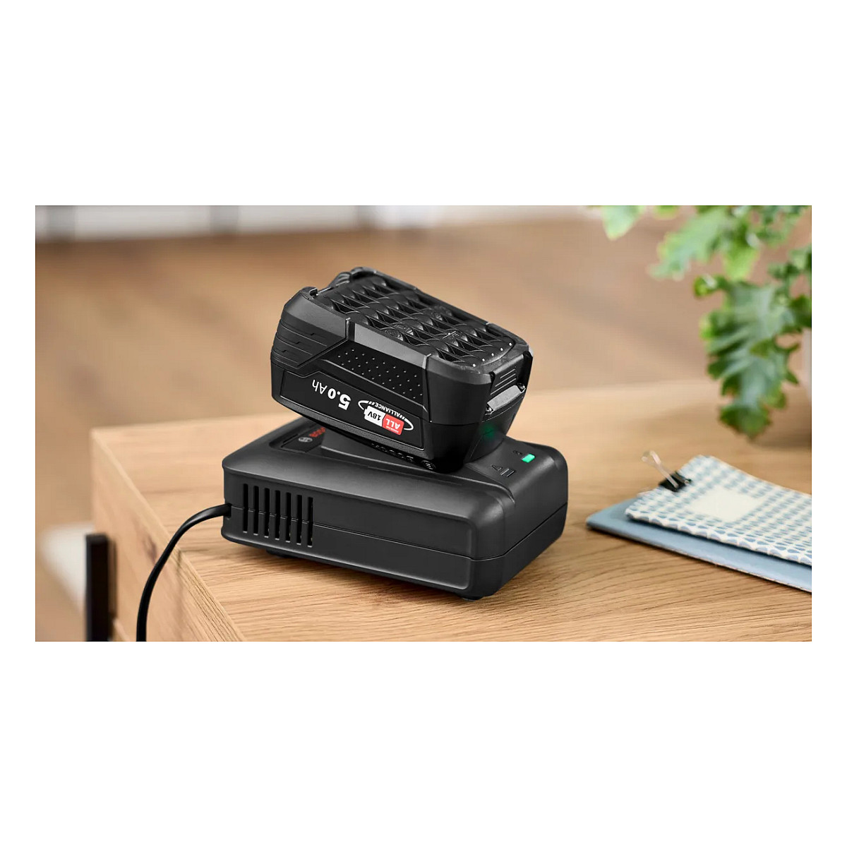 Fshesë me vakuum pa kabllo Bosch BSS 715 FRSH Unlimited 7 - Zezë - 12