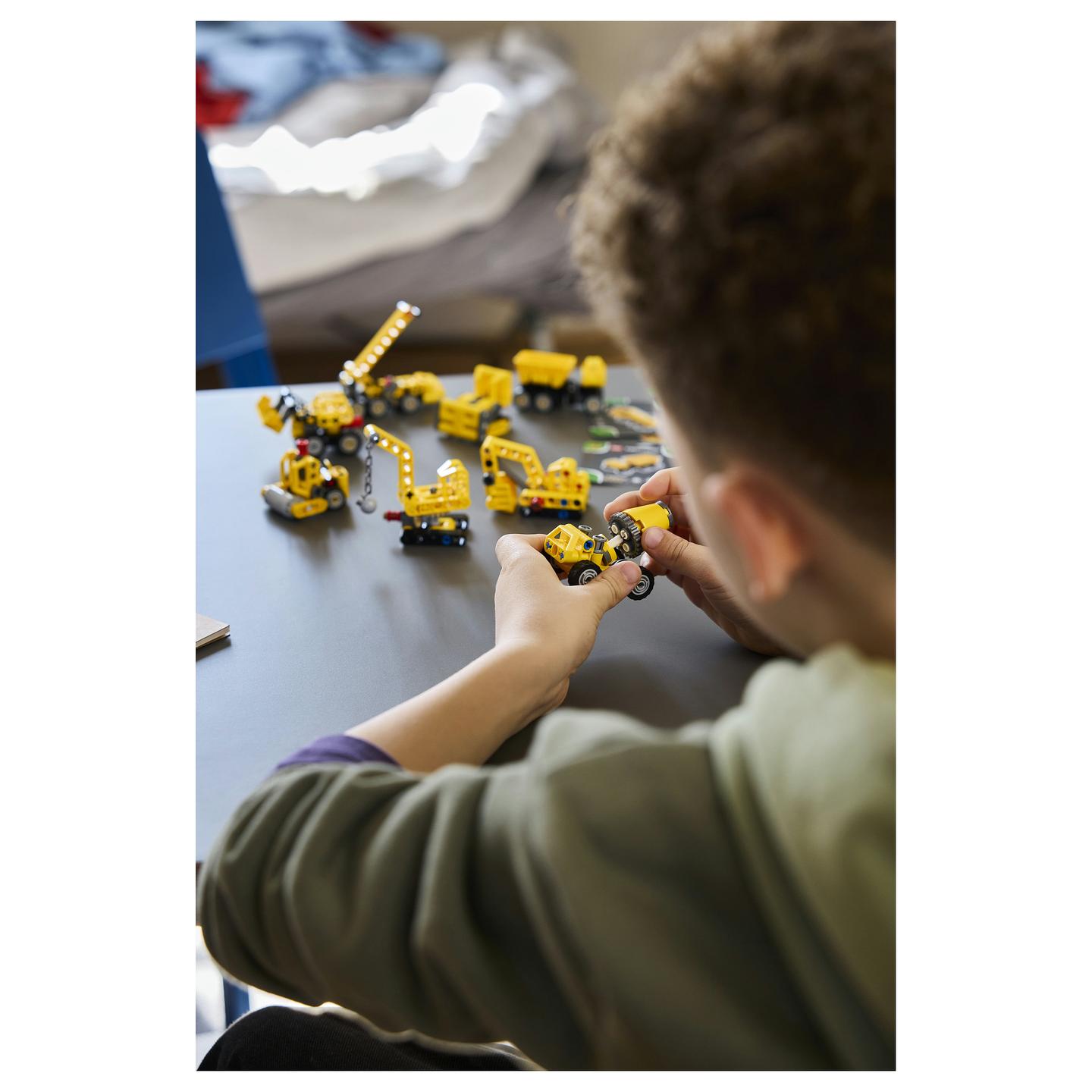 LEGO Technic 42233 - 6