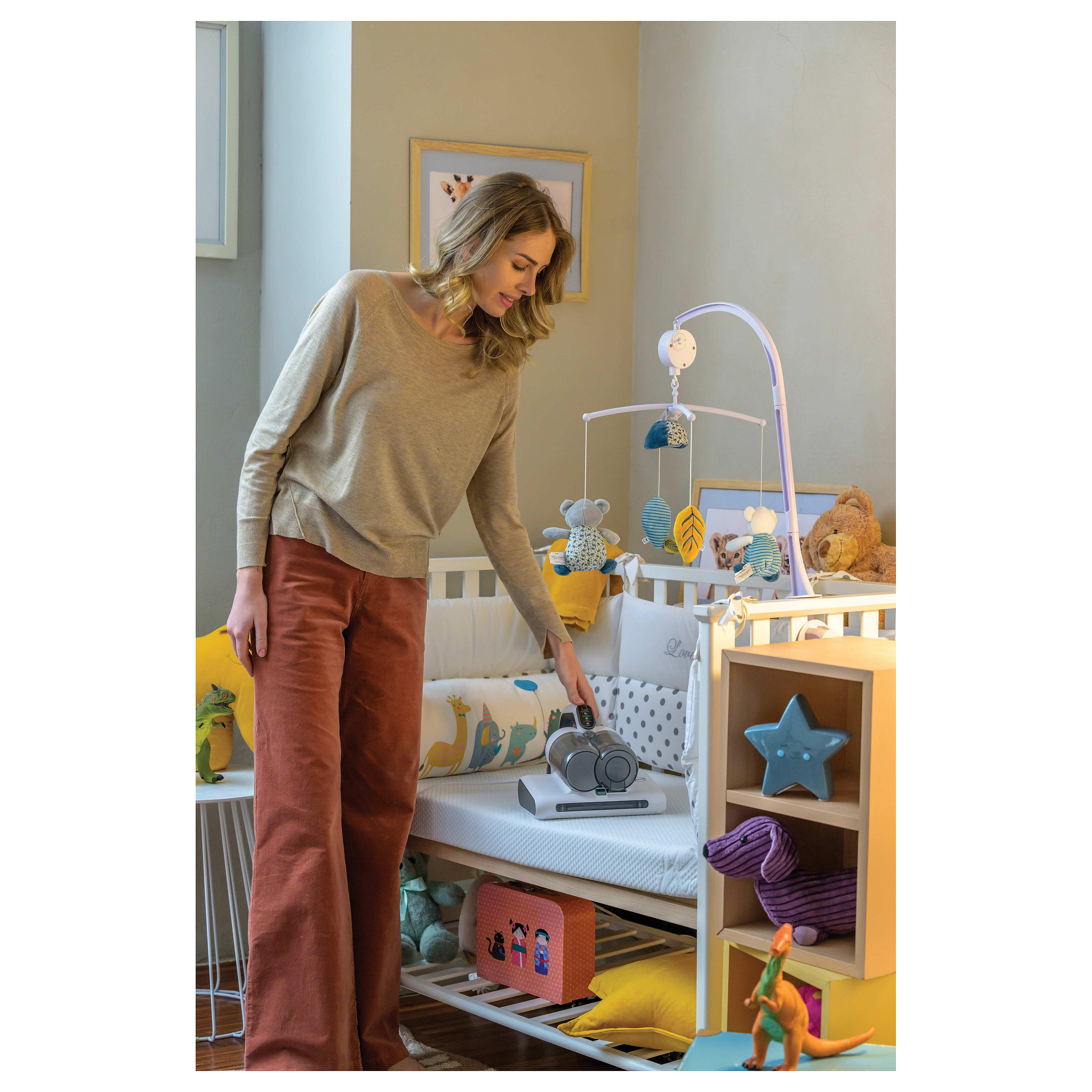 Fshesë me dorë Hoover HMC510UV011 Hand Mattress Cleaner - Zezë - 24