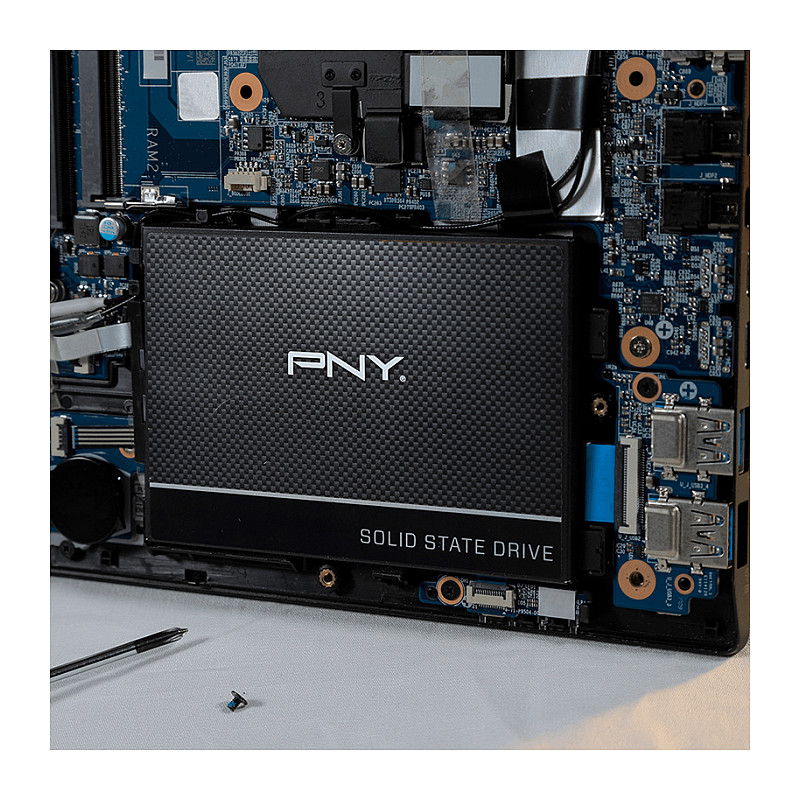 SSD e Brendshme 2.5" PNY CS900 / 2TB SATA III (6.3 cm) - 3