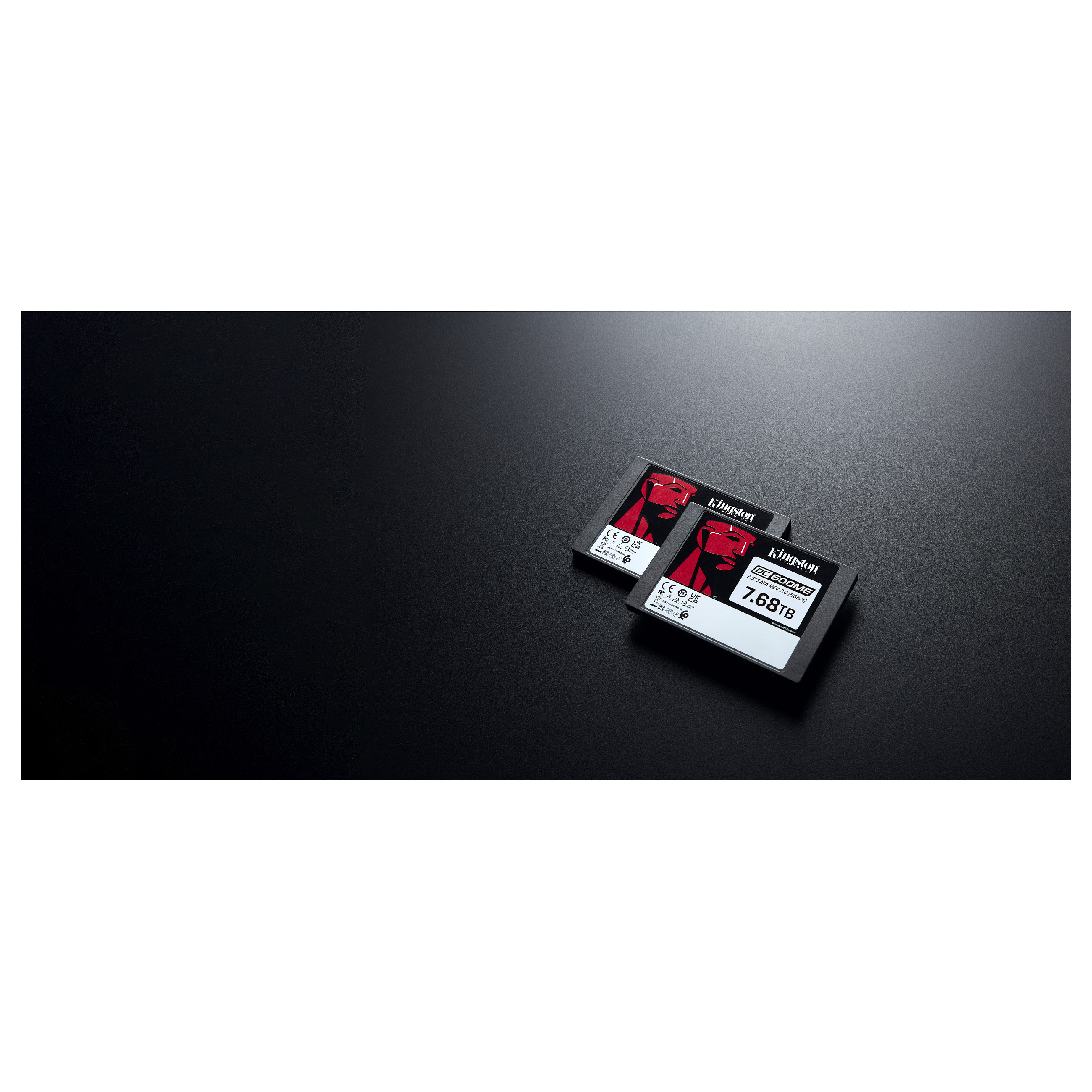 SSD e Brendshme 7.6TB Kingston 2.5" (6.4cm) SATAIII DC600ME - 4