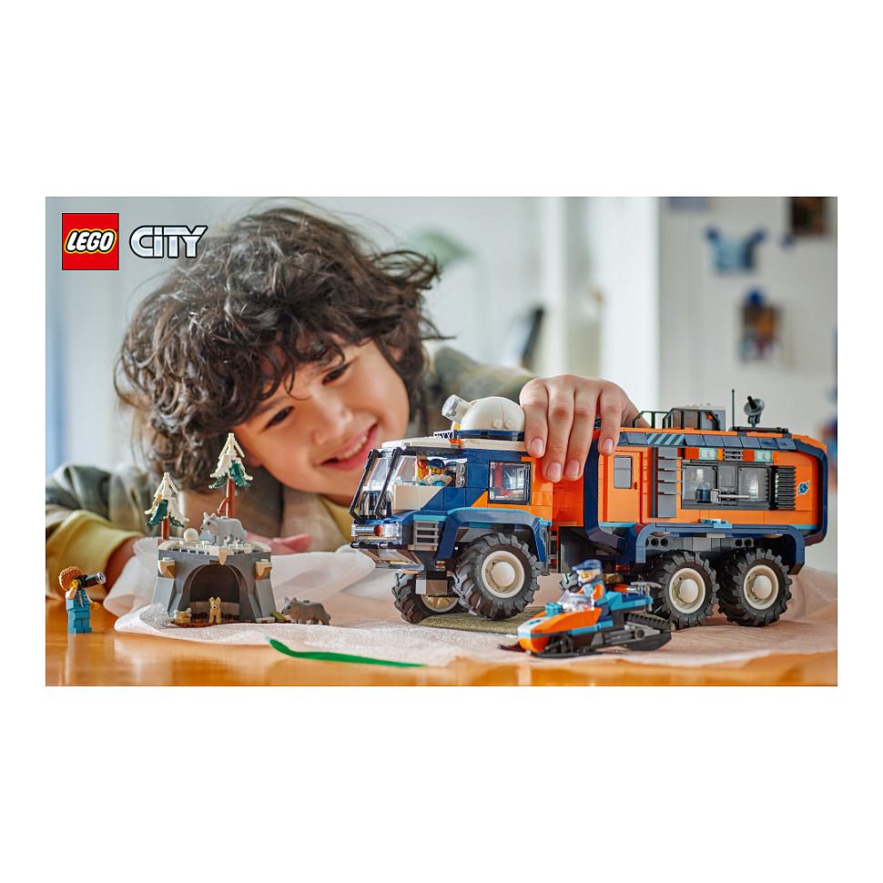 LEGO City Arctic Explorer Science Lab Truck - 17