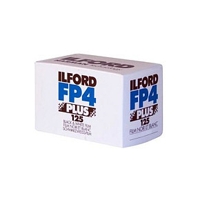 Film fotografik Ilford FP4 Plus / Black & White / ISO 125 / 35mm / 36 Ekspozime