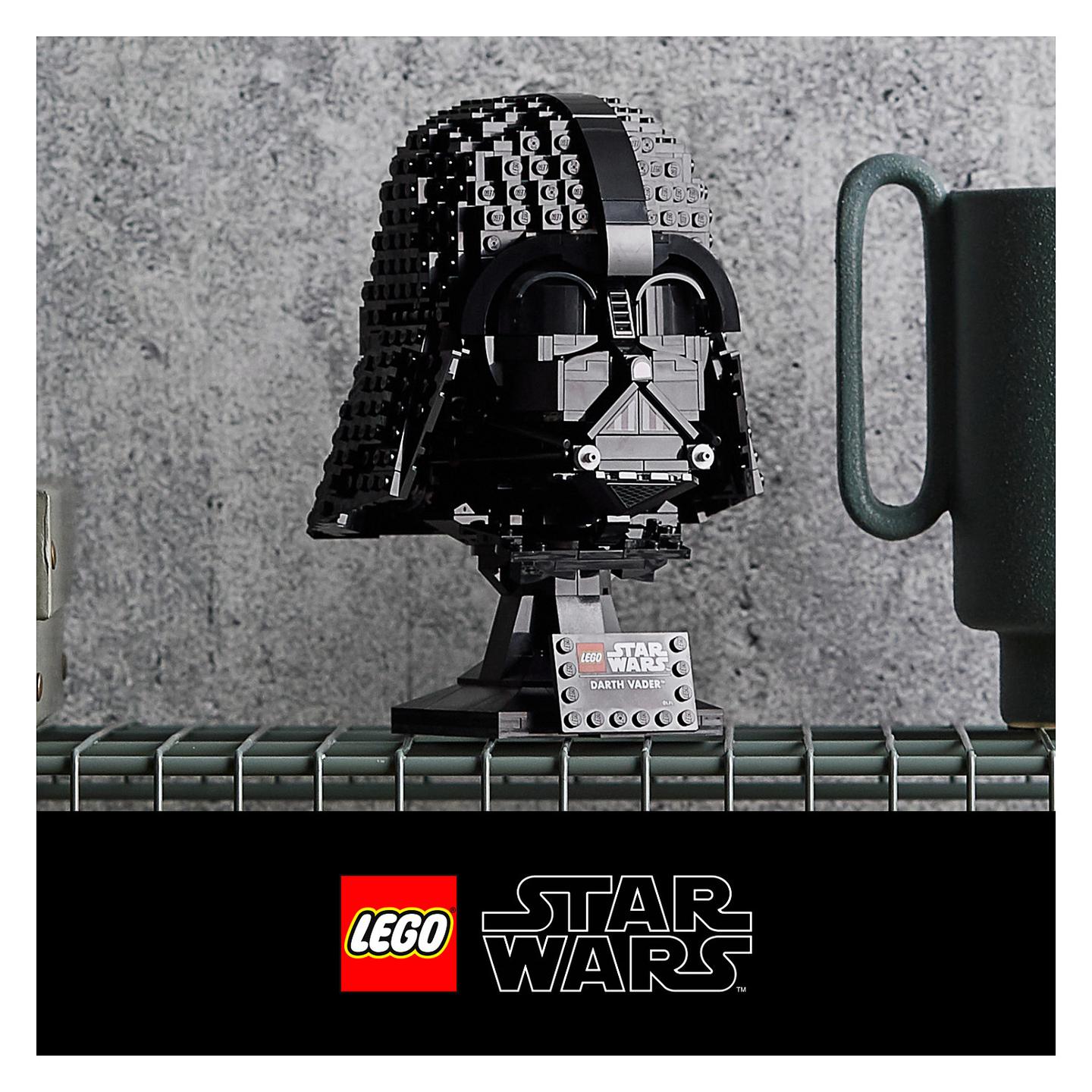 LEGO Star Wars Darth Vader Helmet 75304 - 35