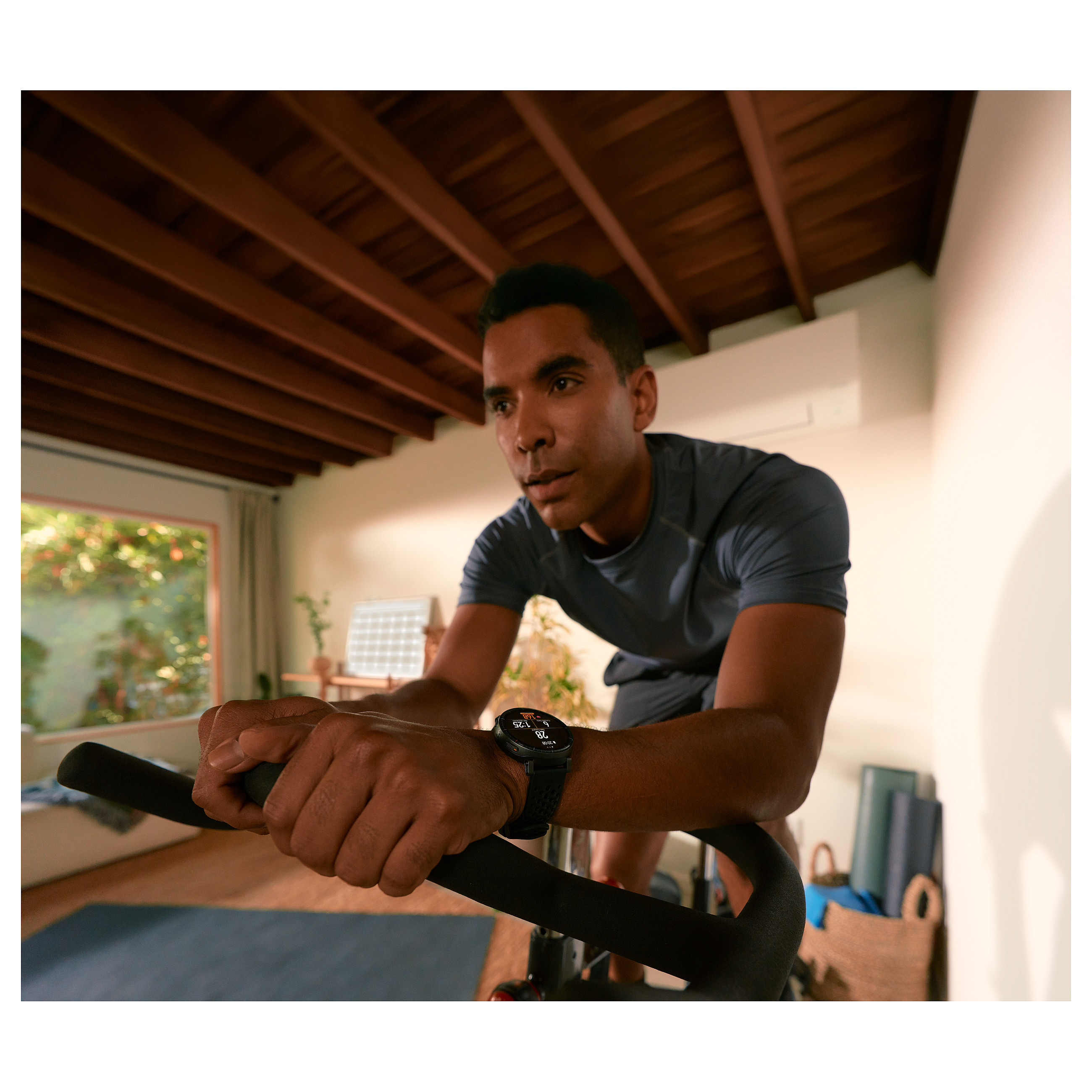 Orë e Mençur Amazfit Active Max / AMOLED 1.5" / GPS / NFC / Bluetooth / 4GB - E Zezë - 15