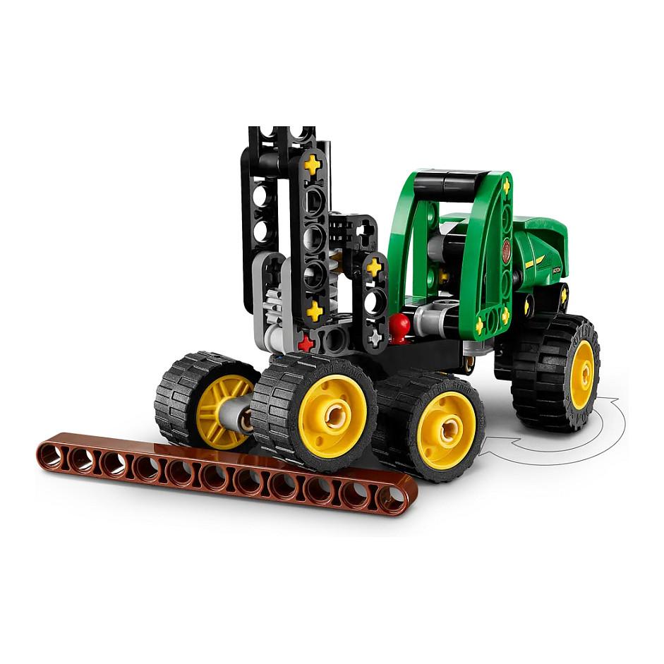 LEGO Technic John Deere 1470H Wheeled Harvester 42218 - 38