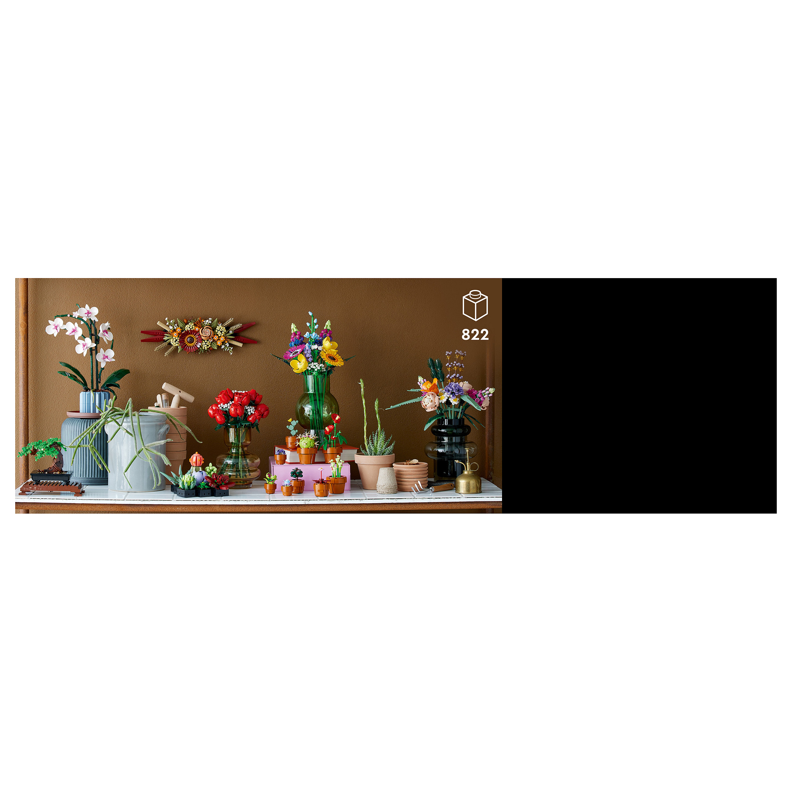 LEGO Icons Bouquet of Roses 10328 - 24
