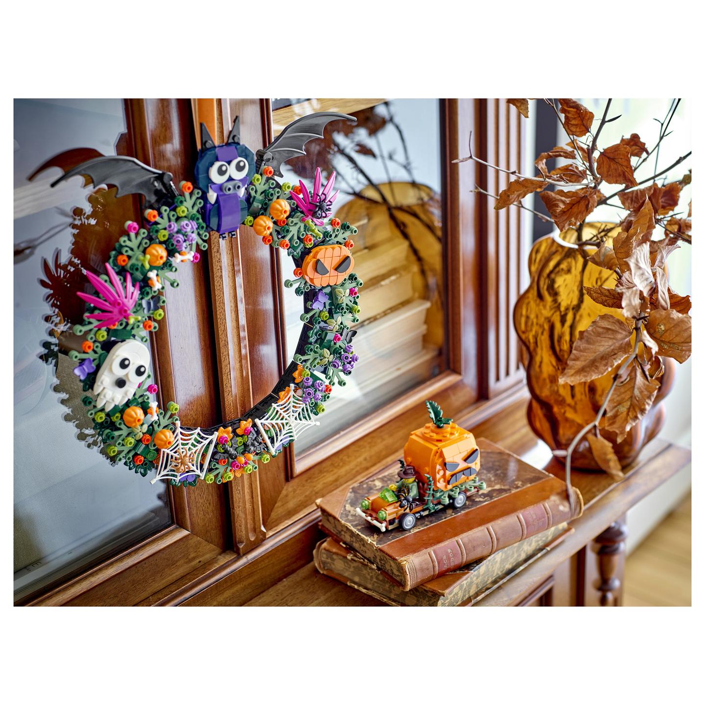 LEGO Iconic Halloween Wreath - 24