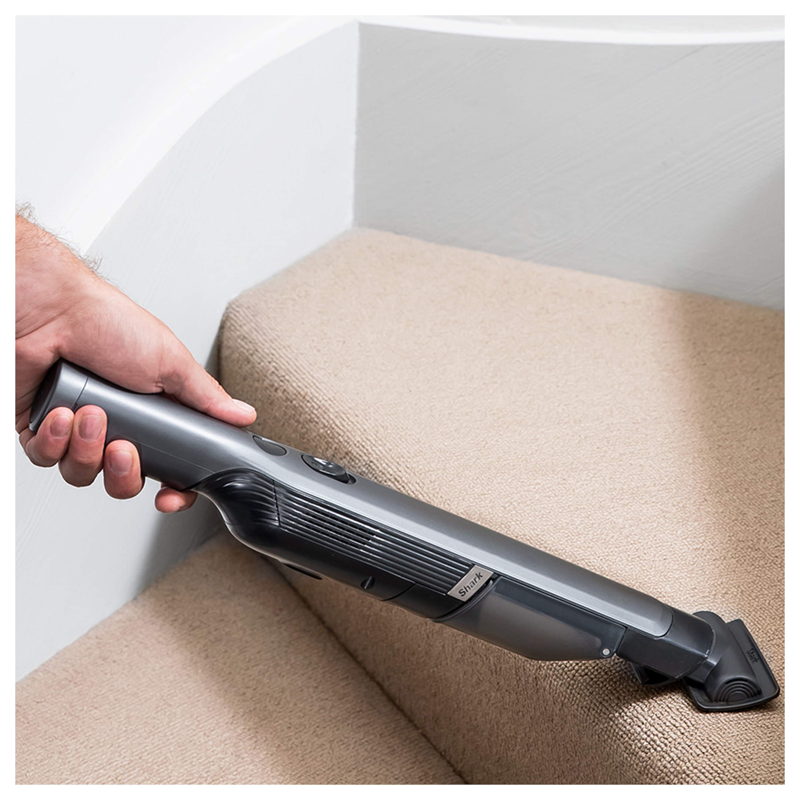 Fshesë me Vakum portative Shark WV200 / 115AW / 12V / 0.1L / 8min / HEPA - Argjend - 15