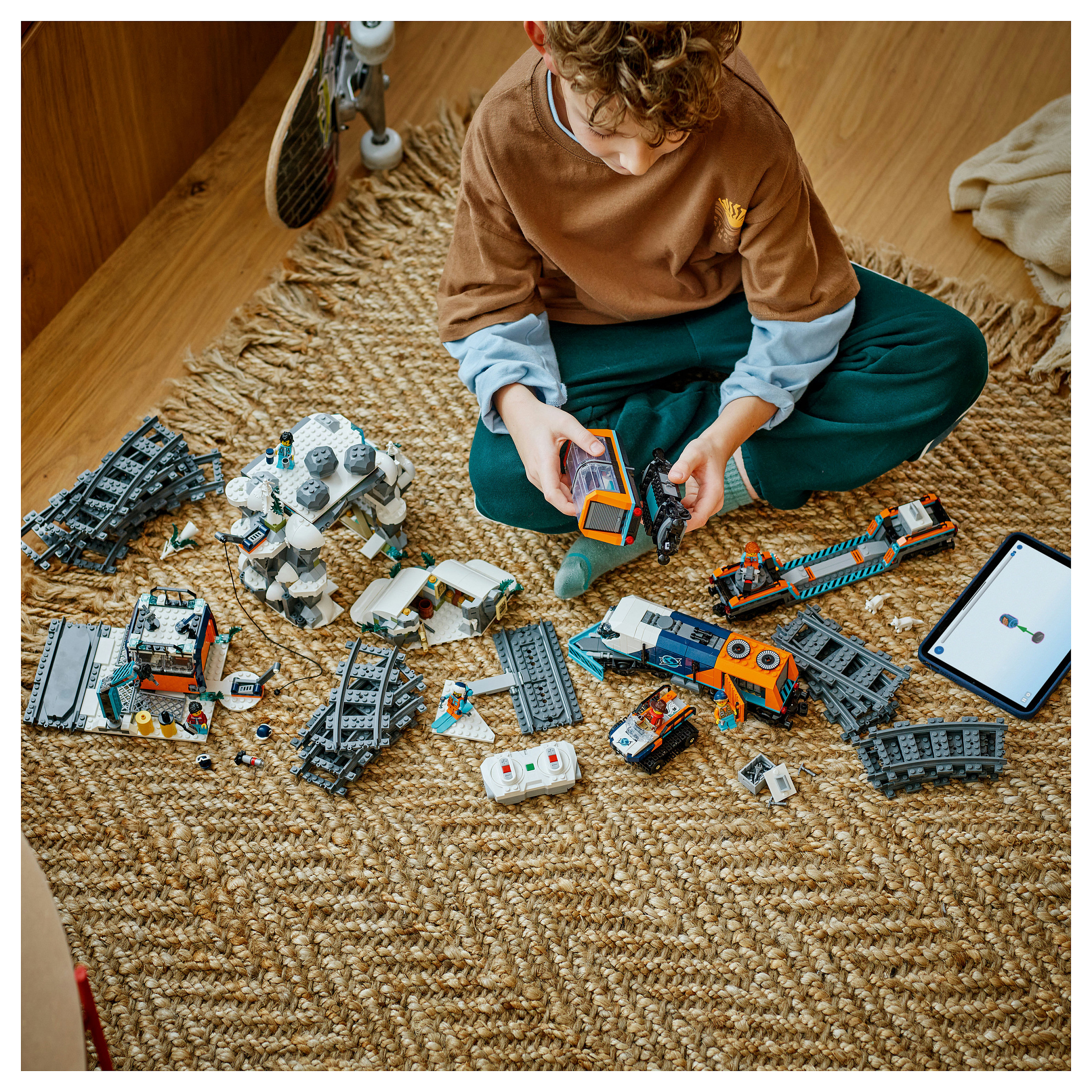 LEGO City Explorers Arctic Polar Express Train – Mix - 10