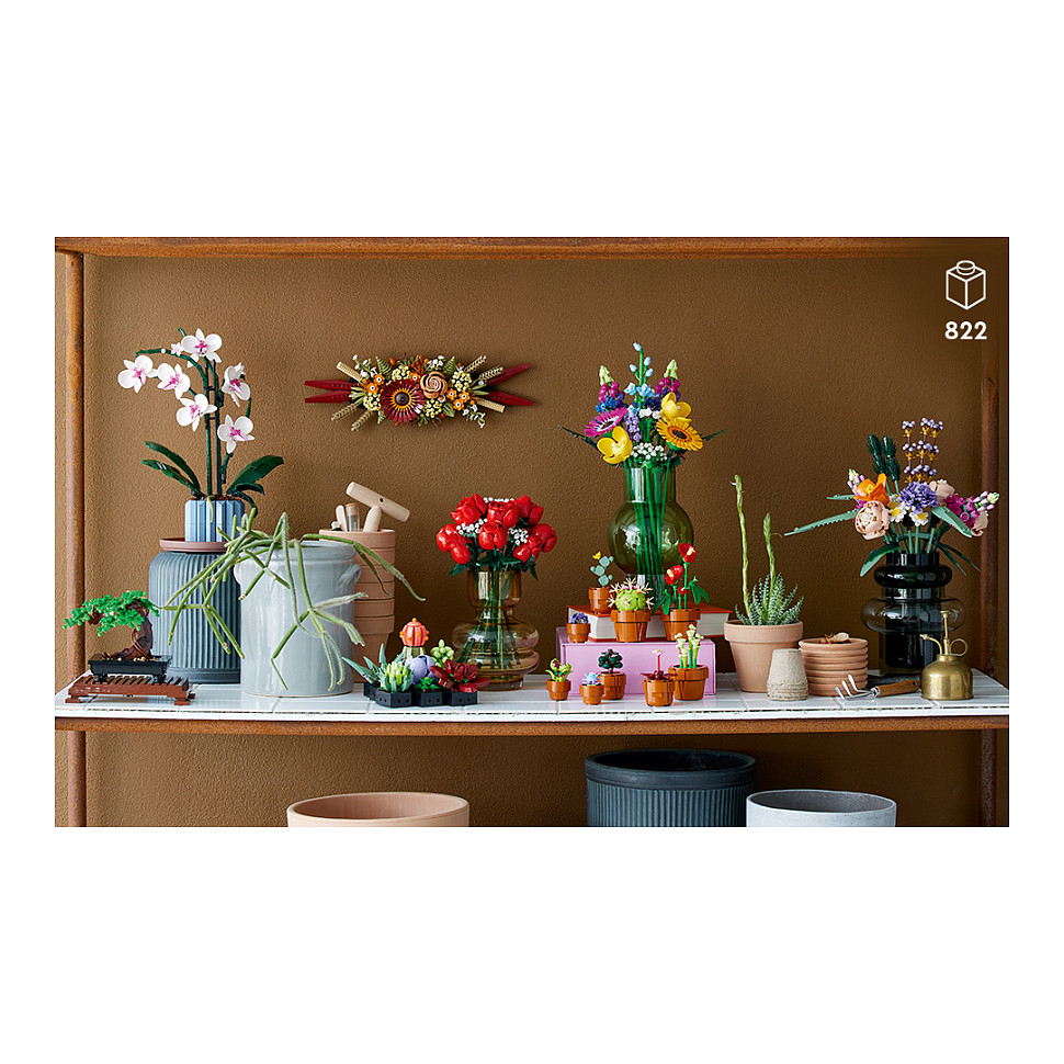 LEGO Icons Bouquet of Roses 10328 - 46