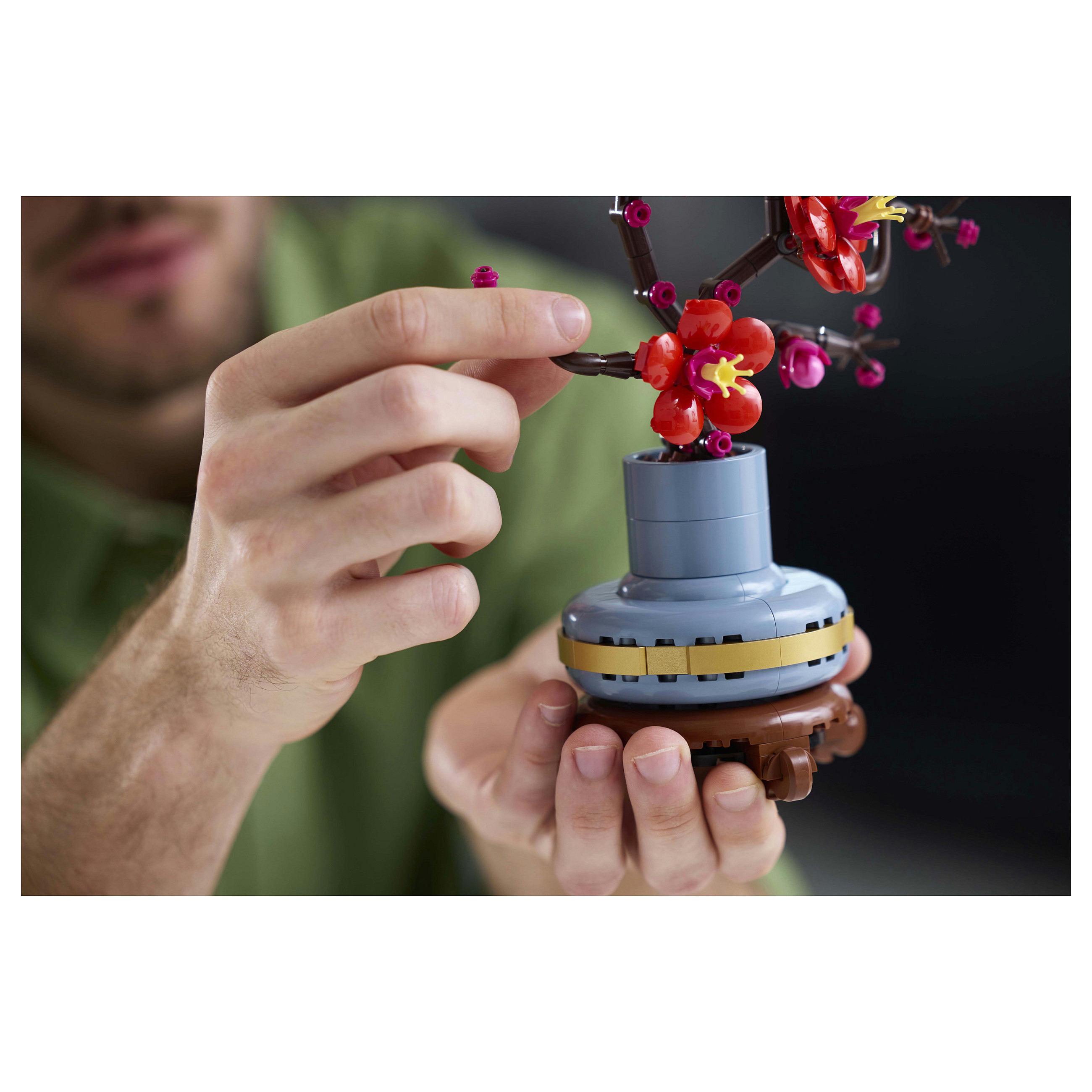 Lego Icons - Plum Blossom - 20