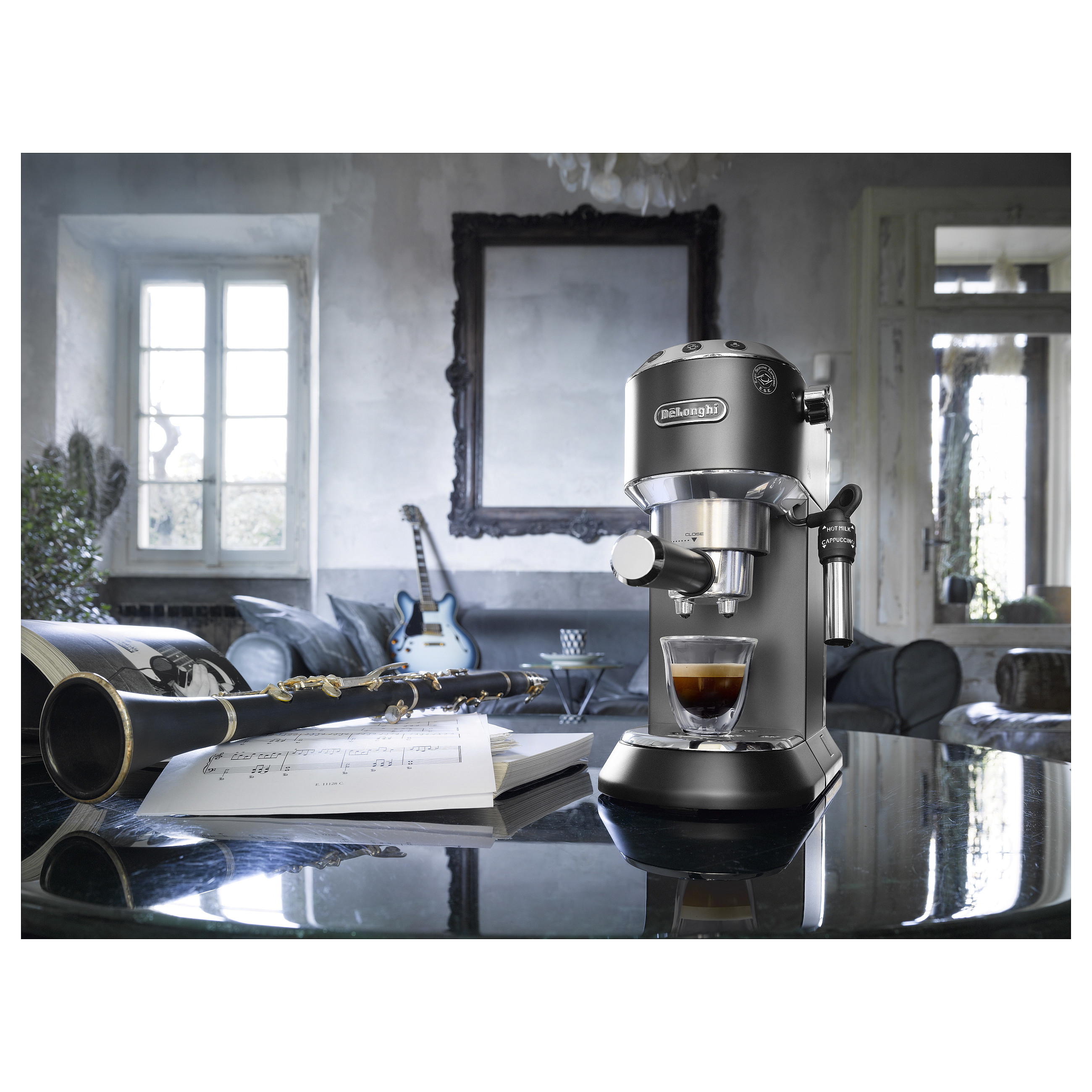 Aparat për kafe DeLonghi Dedica EC685.BK – Zezë - 6