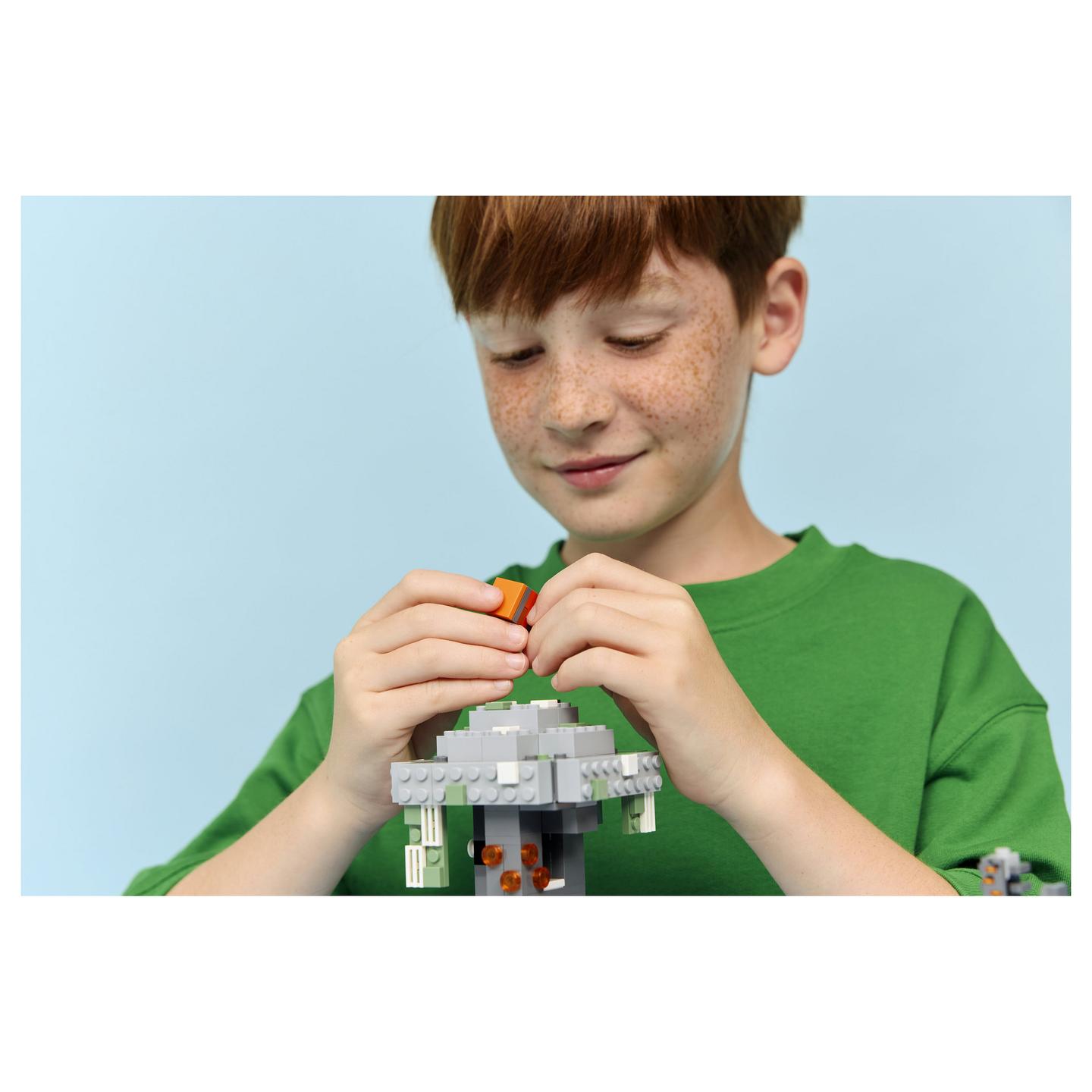 LEGO Minecraft 21586 building toy - 4