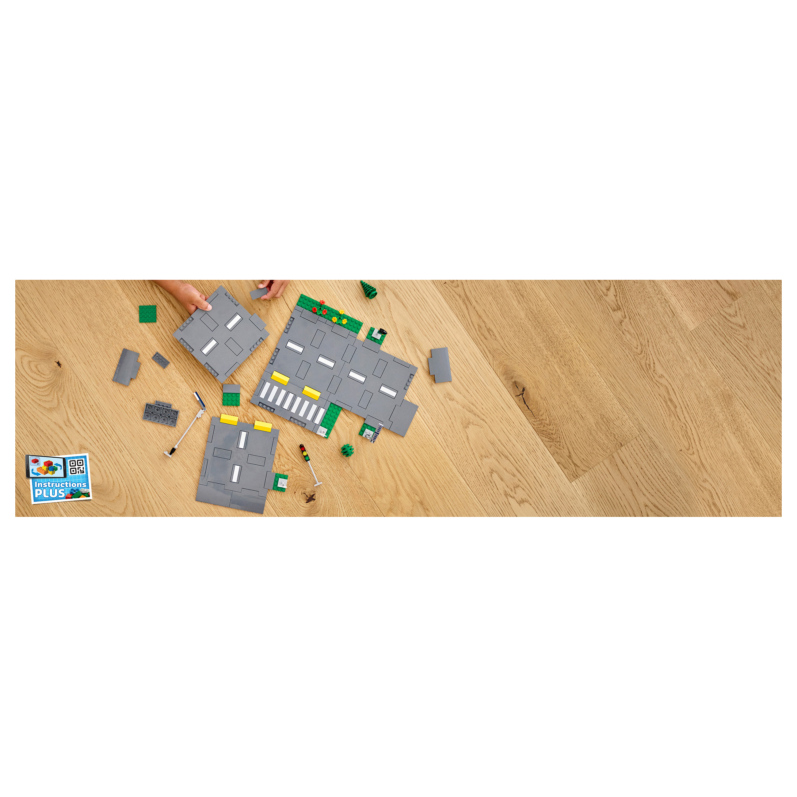LEGO City 60304 – Road Intersection with Traffic Lights - 14