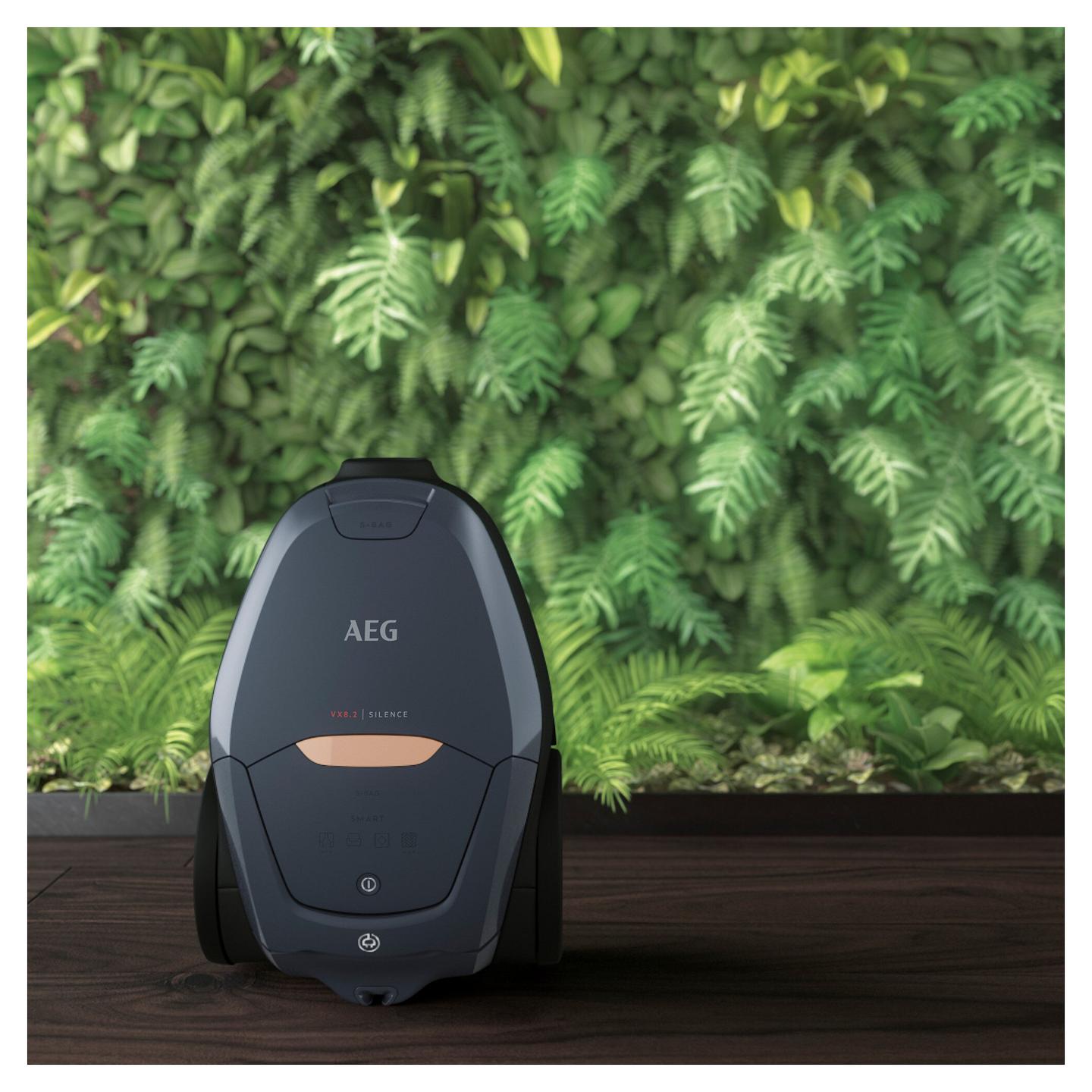 Fshesë me Vakum AEG VX82-1-5DB / 600W / 185AW / HEPA / PureSound / 57dB / 3.5L / 12m – Zezë/Blu - 6
