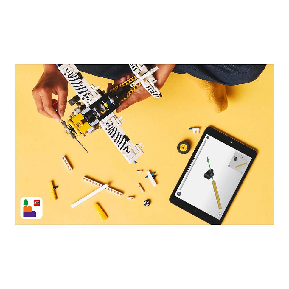 LEGO Technic Bush Plane - 14