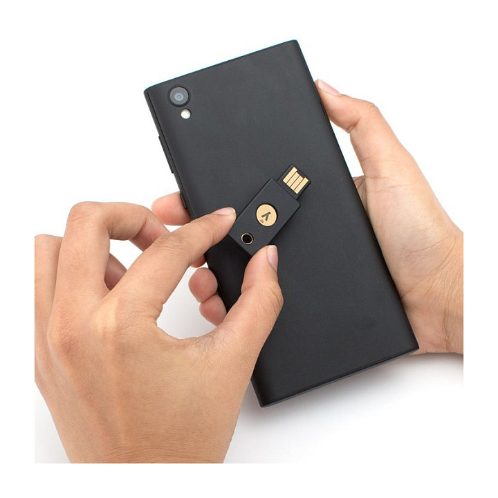 USB Flash Drive YUBICO YubiKey 5 NFC - Çelësi i sigurisë të sistemeve - 10