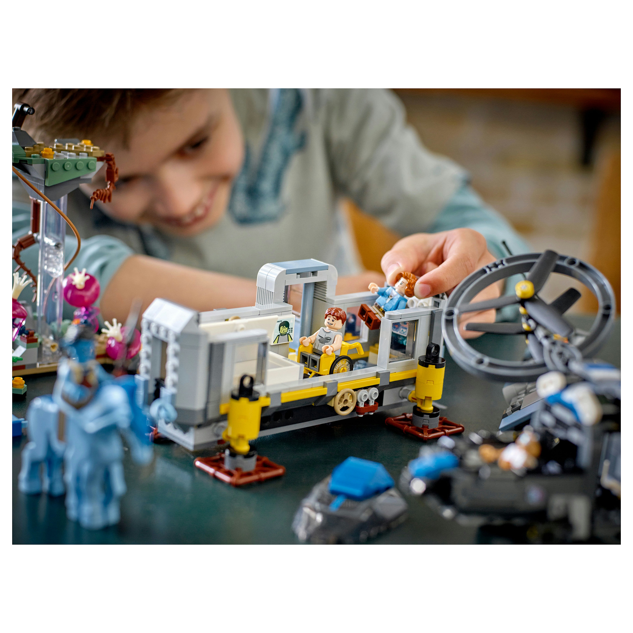 Lodër LEGO Avatar - Malet Fluturuese - 2