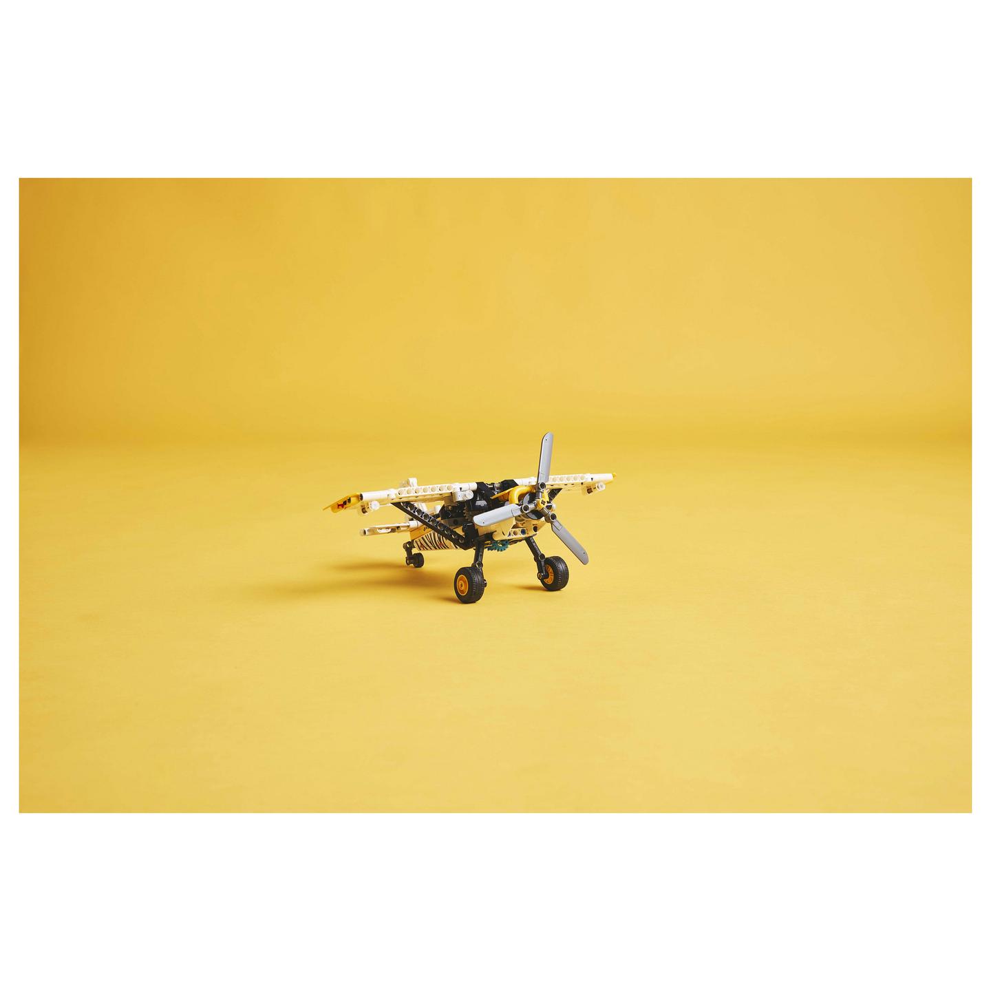 LEGO Technic Bush Plane - 16