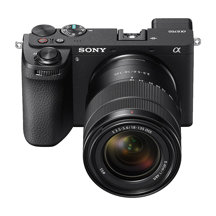 Kamerë digjitale Sony α6700 / APS-C / 26MP / 4K120p / 759 AF / 5-Axis IBIS / E 18-135mm F3.5-5.6 OSS - Zezë