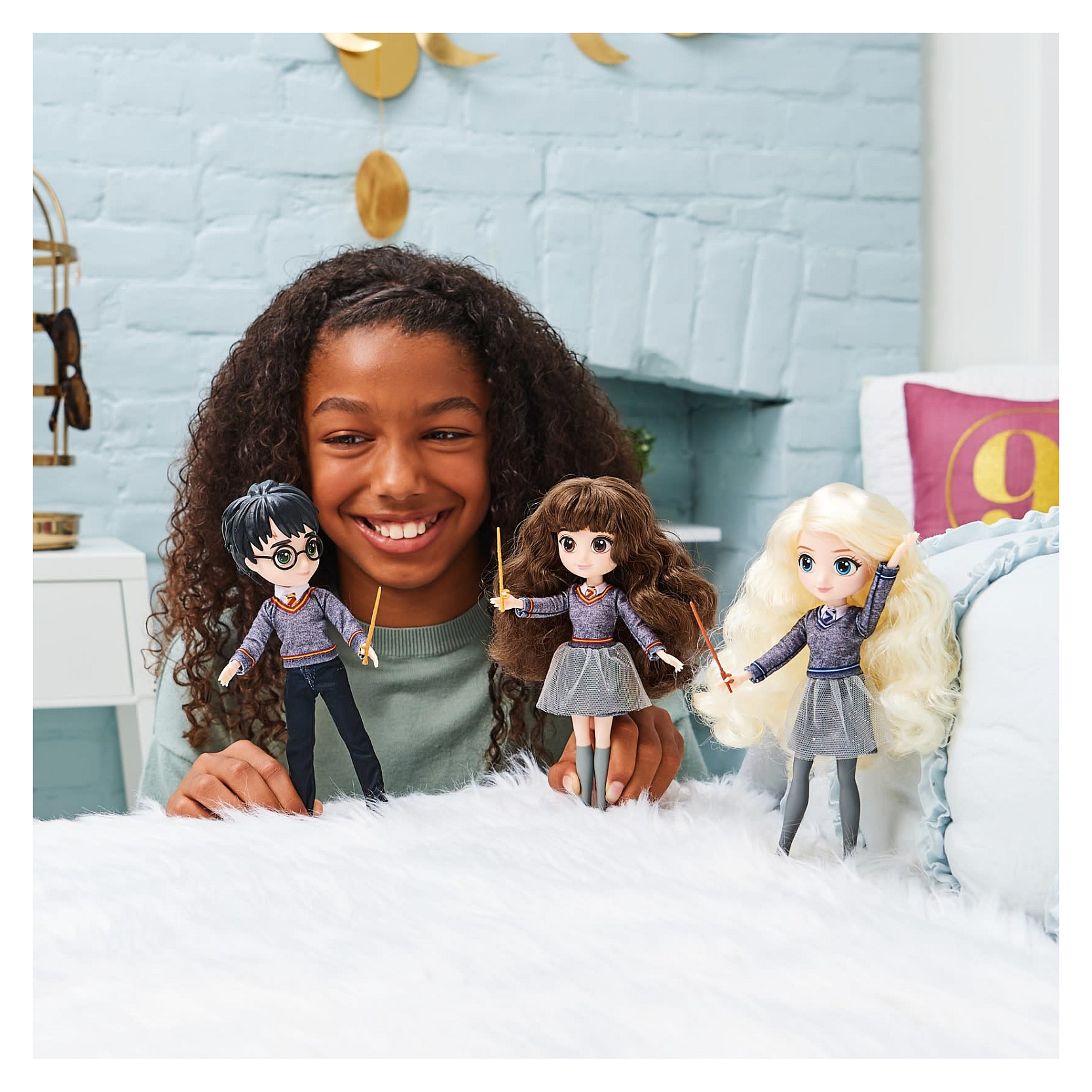 Lodra Spin Master Wizarding World Harry Potter Doll – 8 inch / 5-Point Articulation / Gryffindor Uniform / Wand - Mix - 2