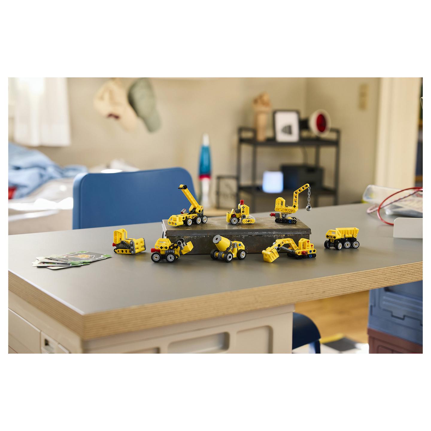 LEGO Technic 42233 - 21